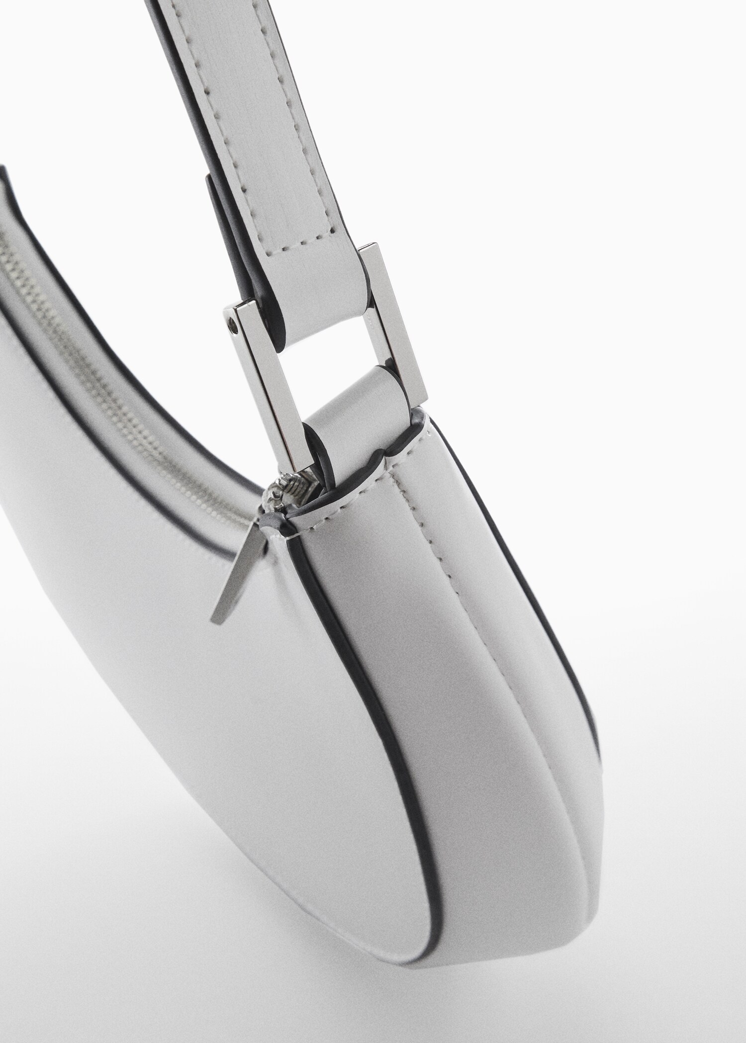Oval short handle bag - Details of the article 1