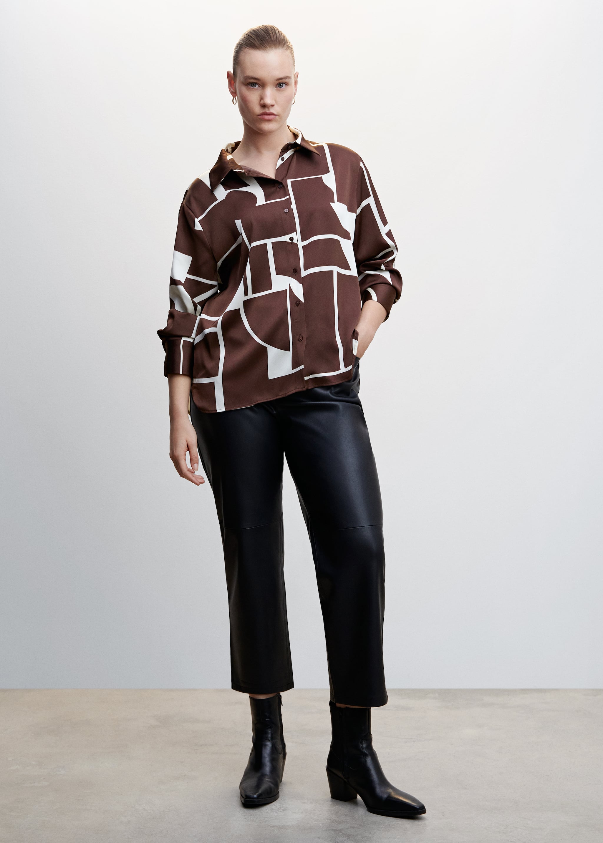 Satin print shirt - Details of the article 3