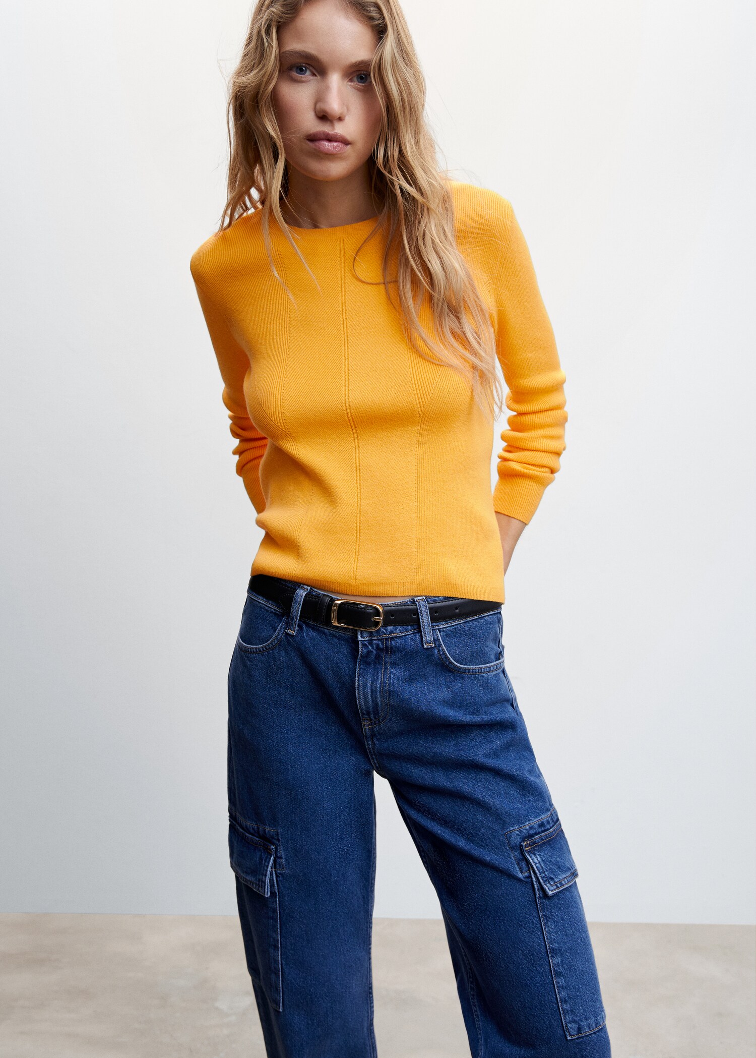 Jersey textura cuello redondo - Plano medio