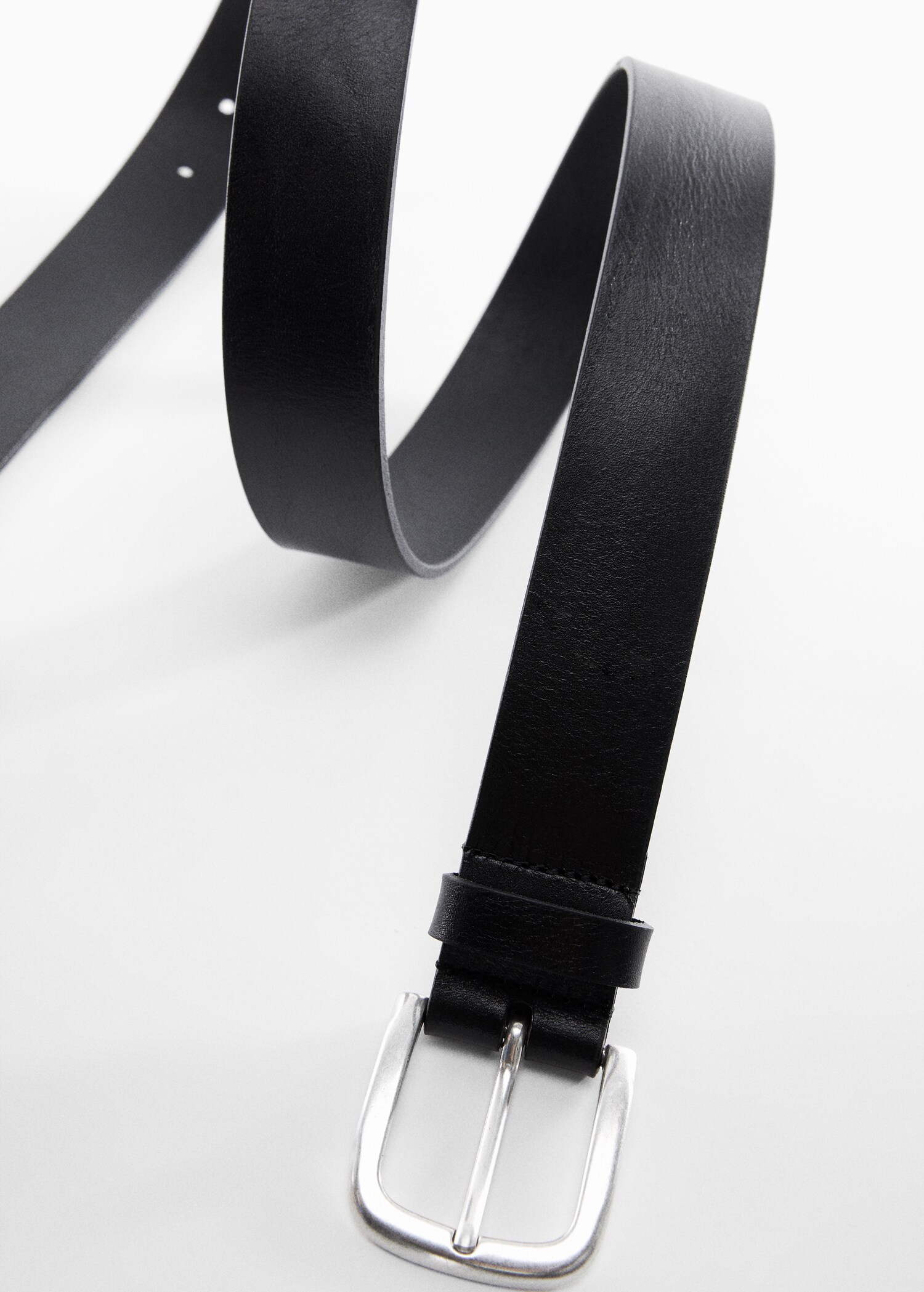 Buckle leather belt - Details of the article 2
