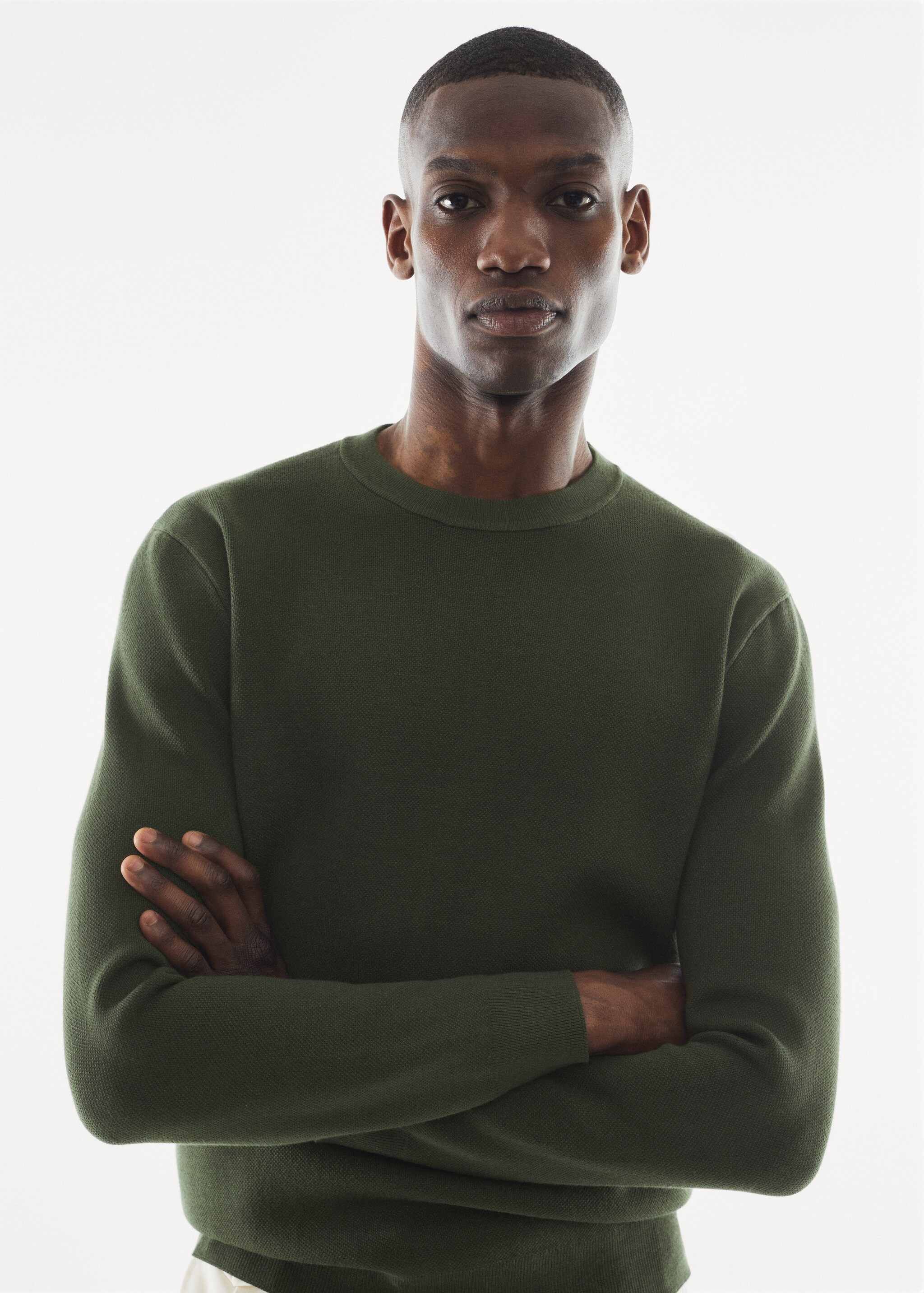 Round-neck breathable sweater - Details of the article 1