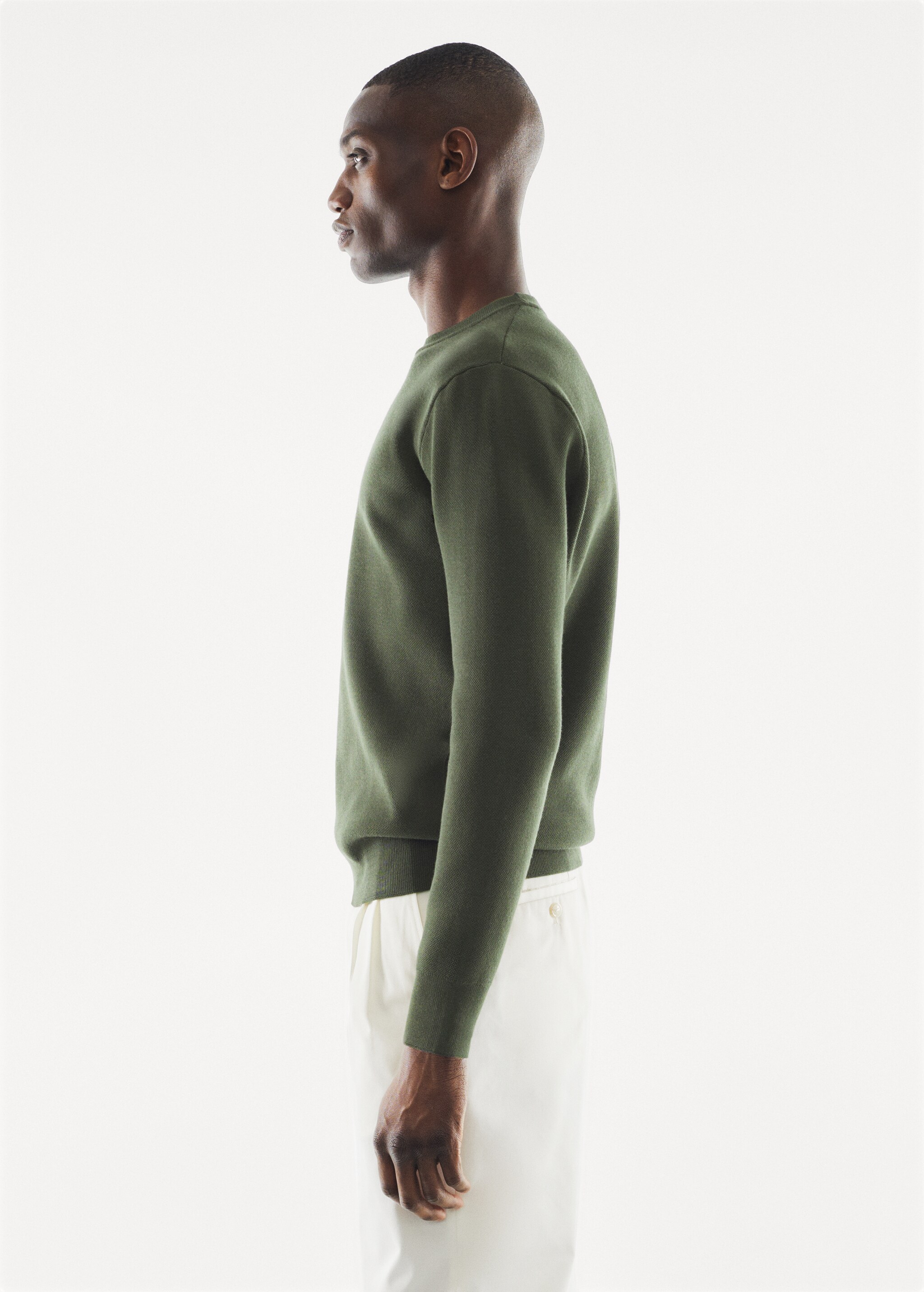 Round-neck breathable sweater - Details of the article 6