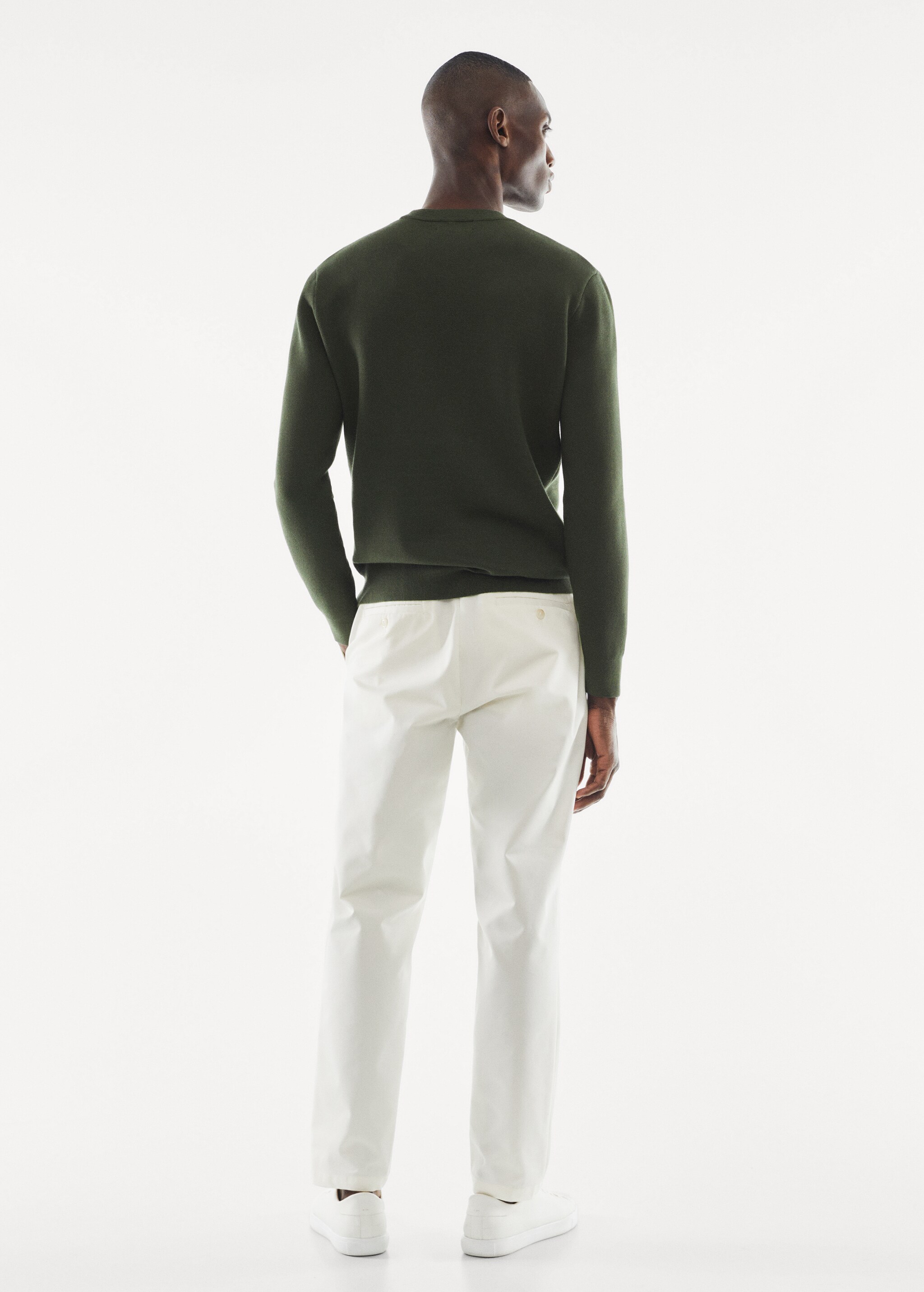 Round-neck breathable sweater - Reverse of the article