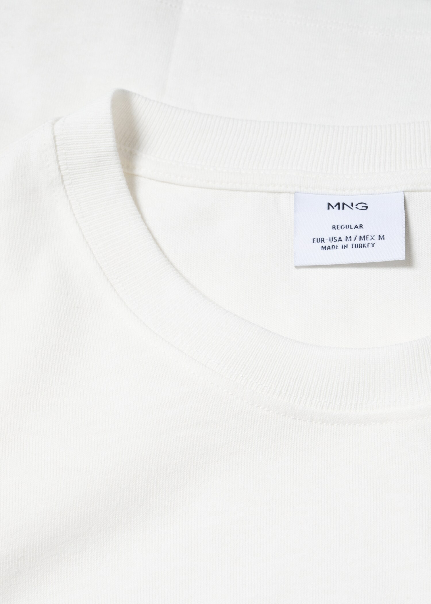 Pocket cotton T-shirt - Details of the article 8