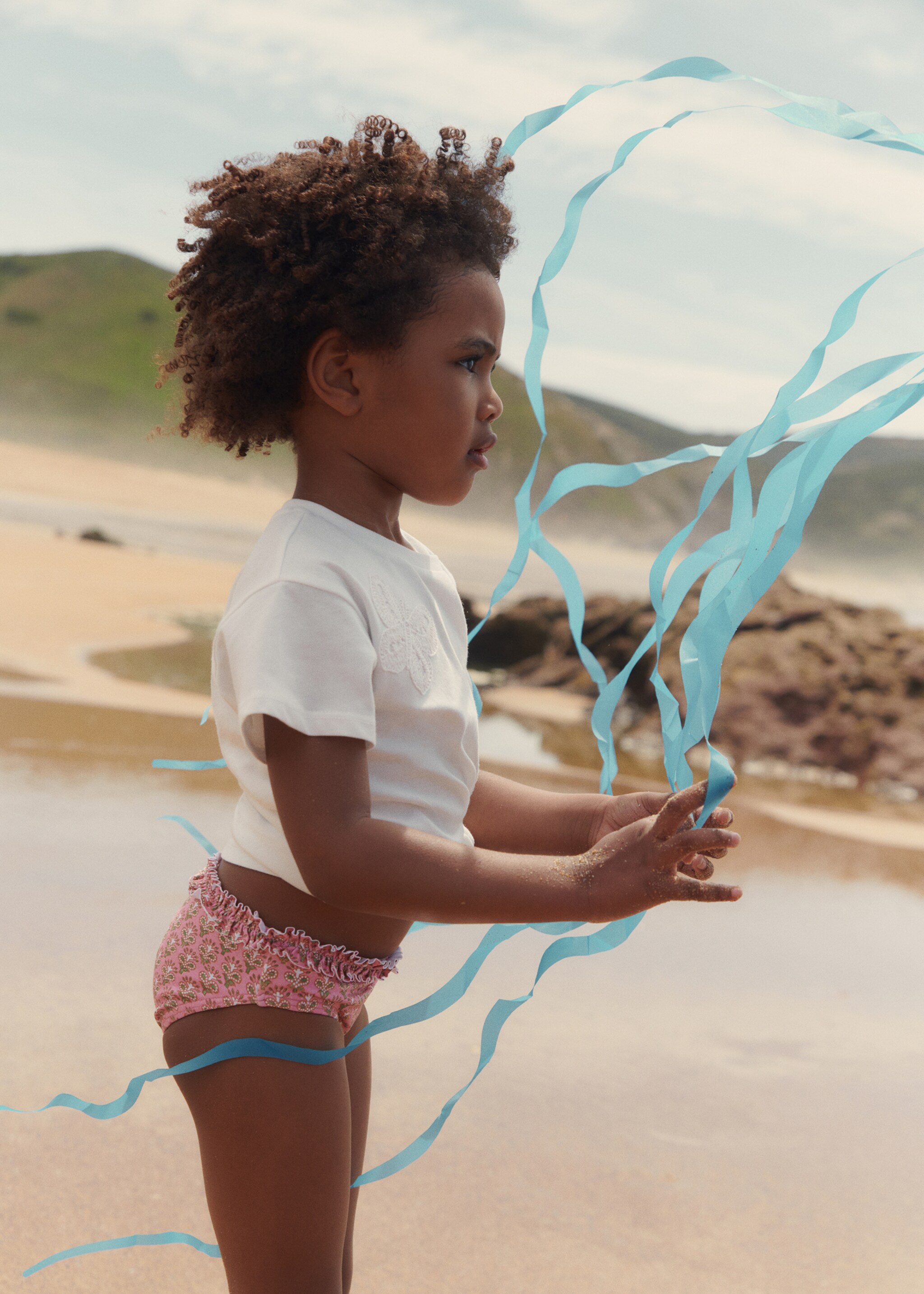 Braguita bikini fruncido - Detalle del artículo 6, Rosa. Ref: 47004447-00.