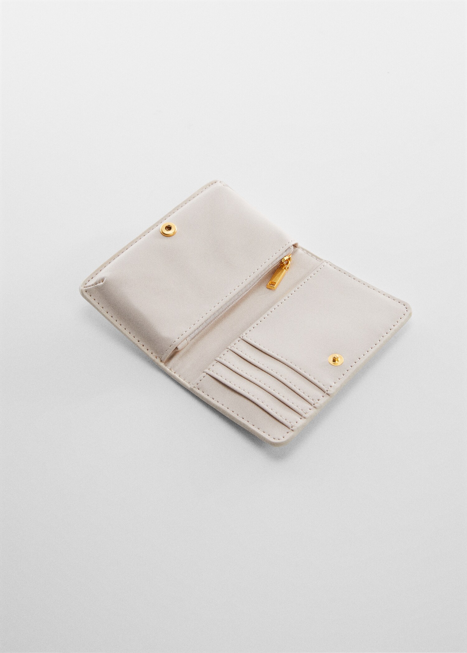 Embossed wallet with logo - Details of the article 1