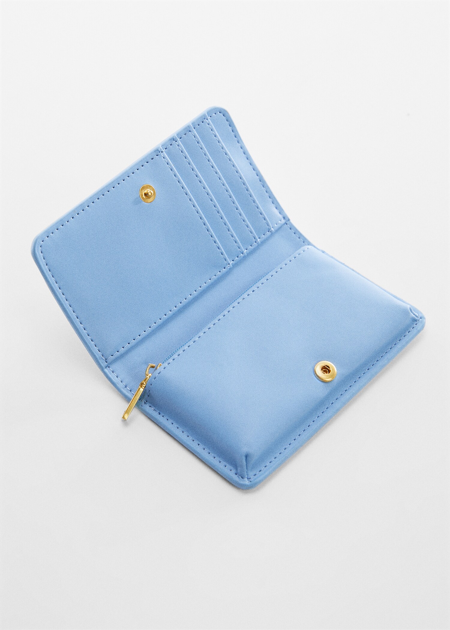 Embossed wallet with logo - Details of the article 1