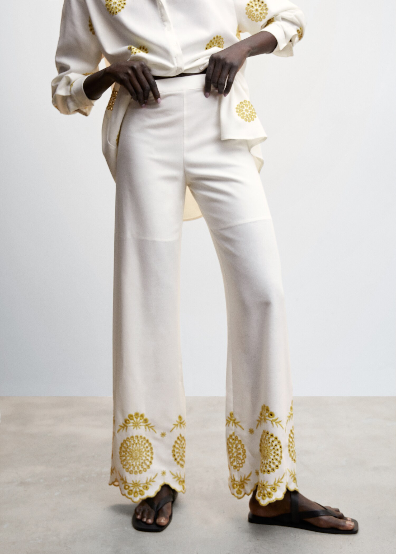 Swiss embroidered culotte pants - Medium plane