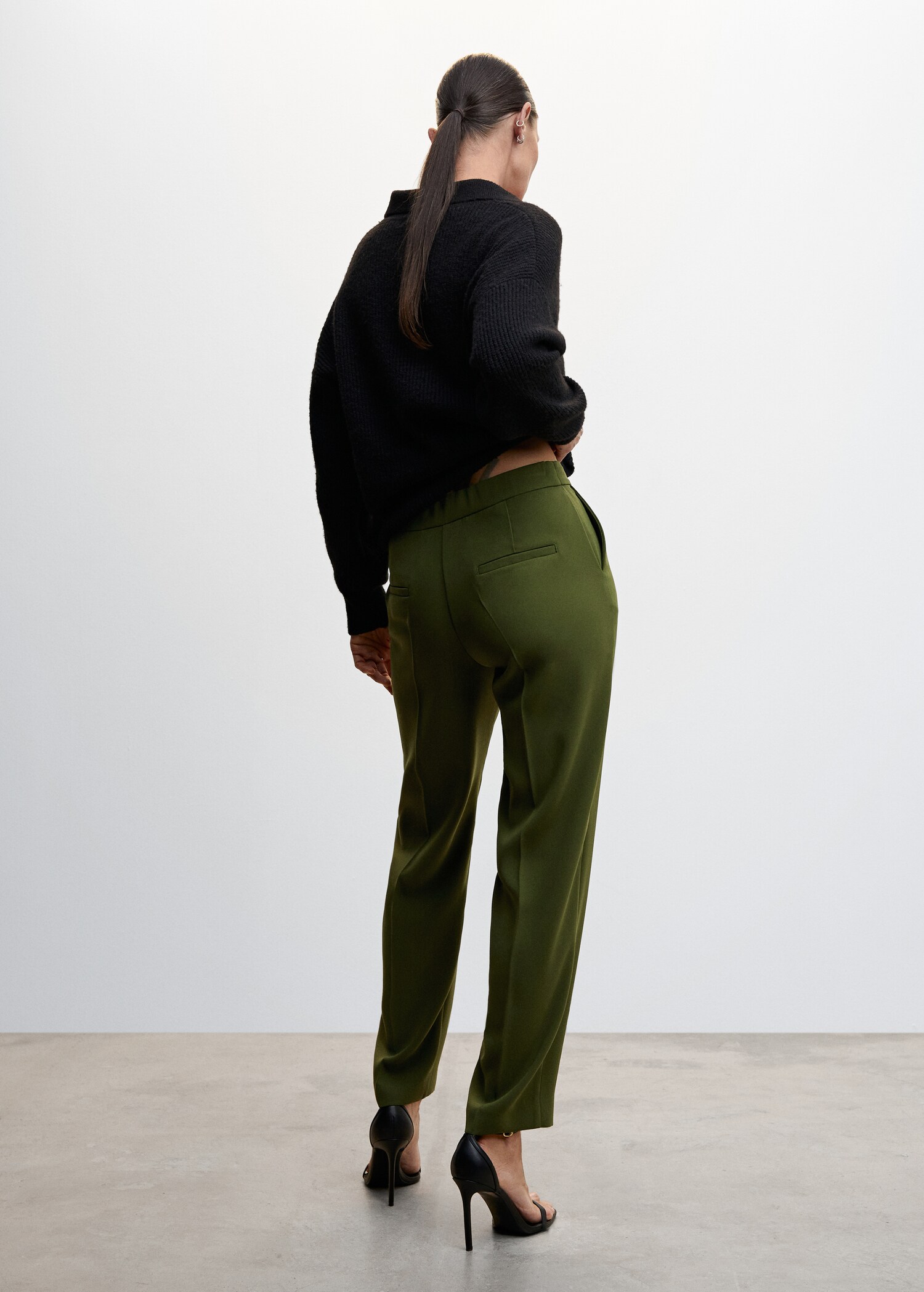 Flowy suit pants - Reverse of the article
