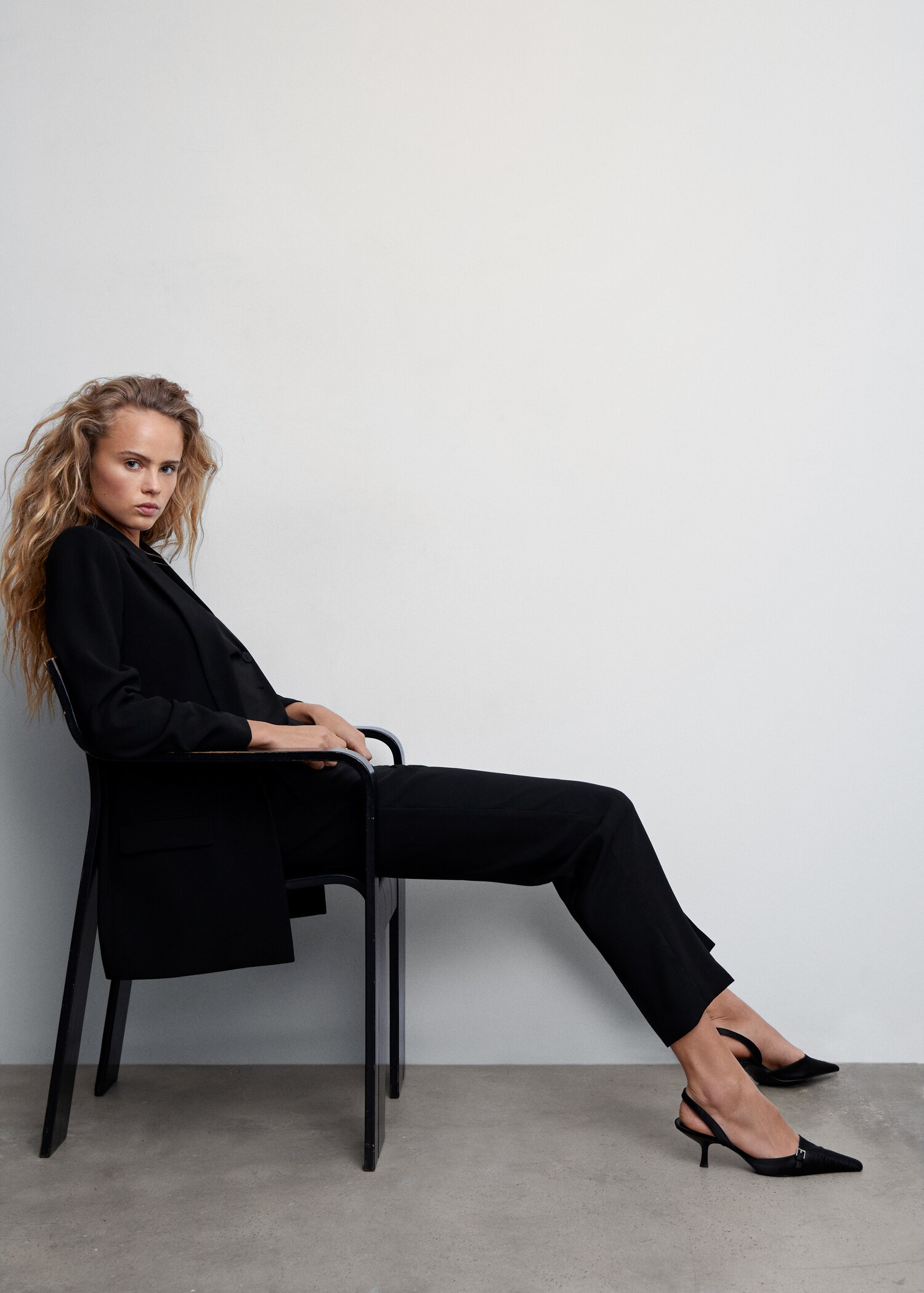 Flowy suit pants - Details of the article 2