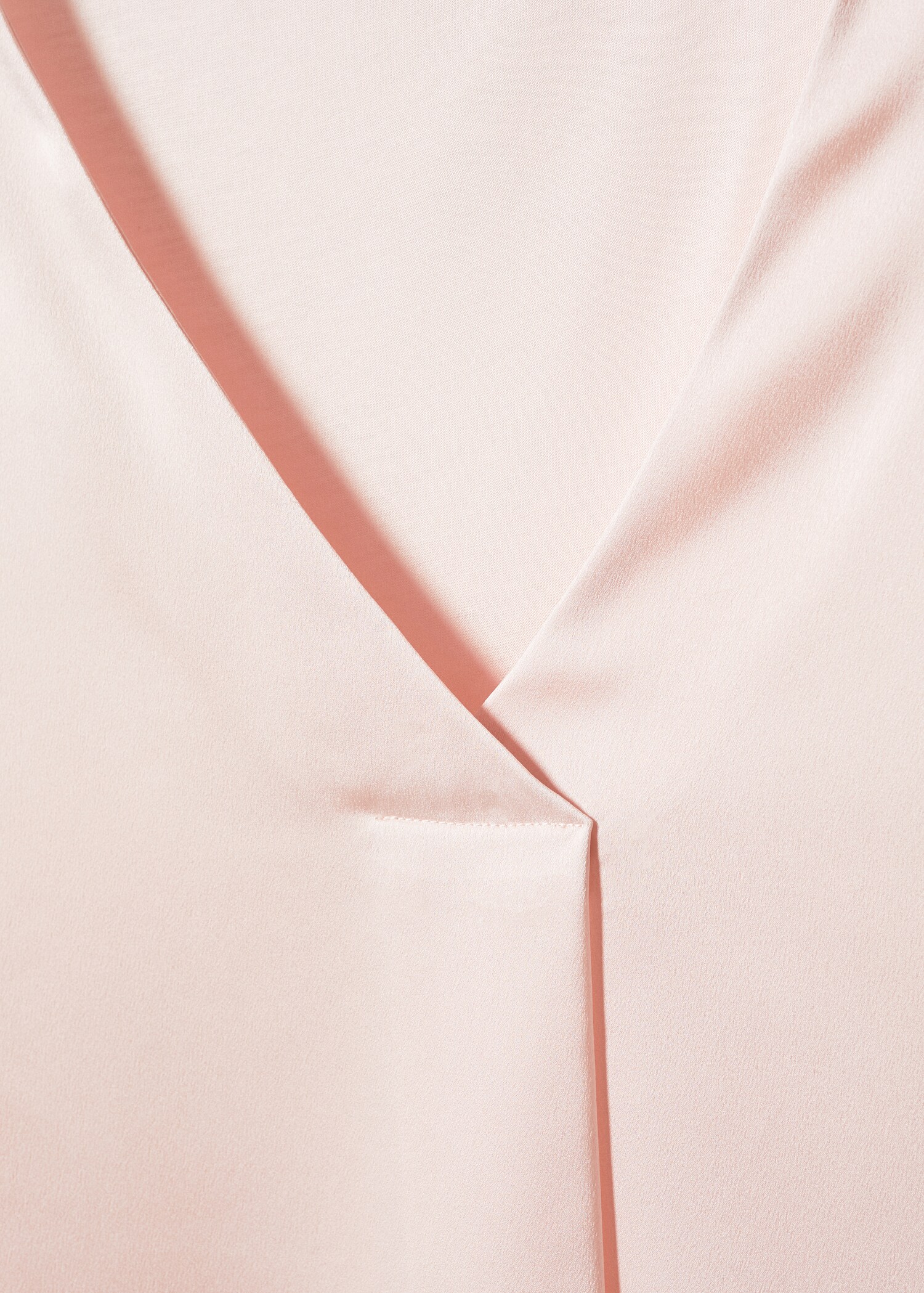 Satin V-neck t-shirt - Details of the article 8