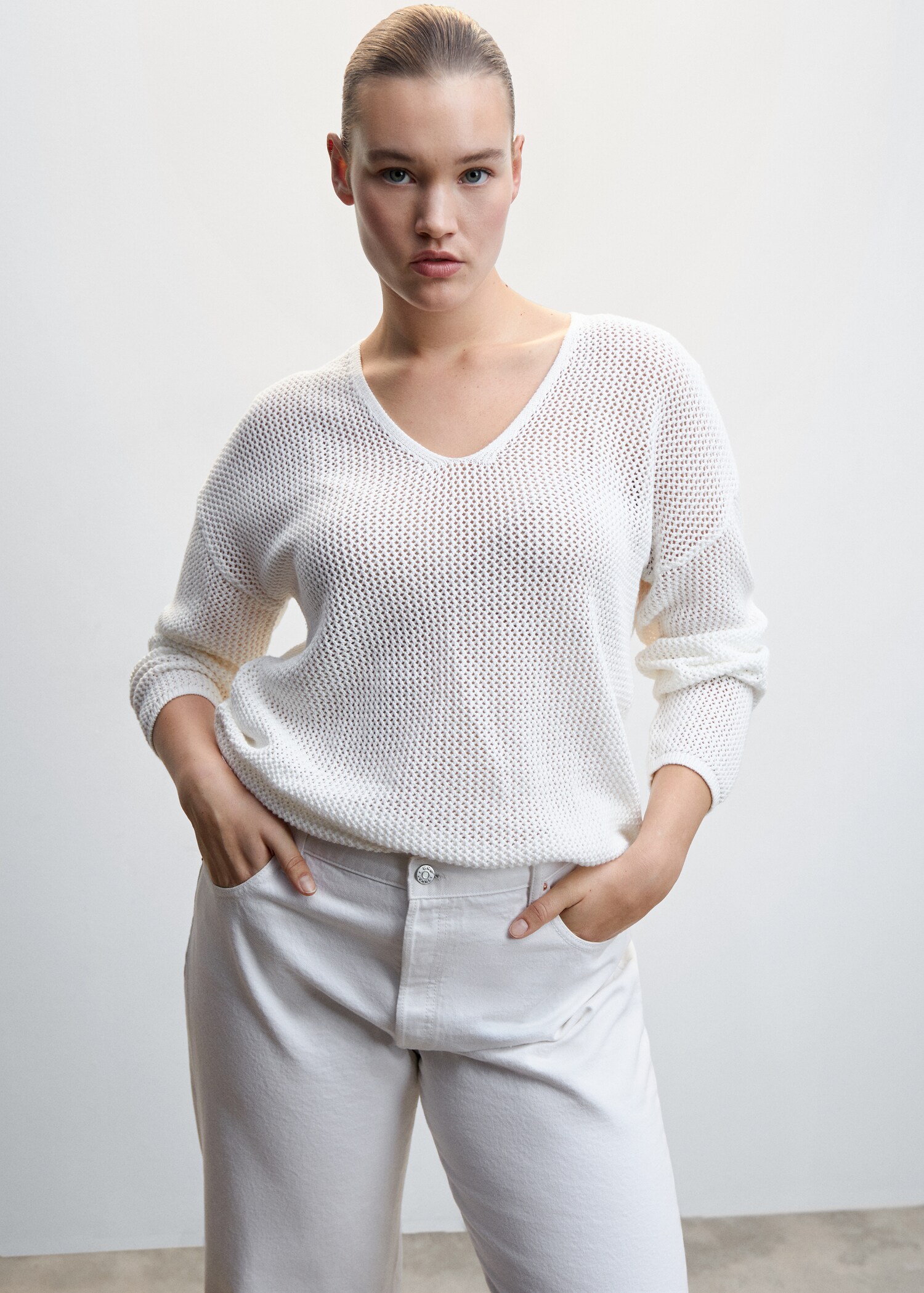 Jersey 100% algodón cuello pico - Detalle del artículo 5