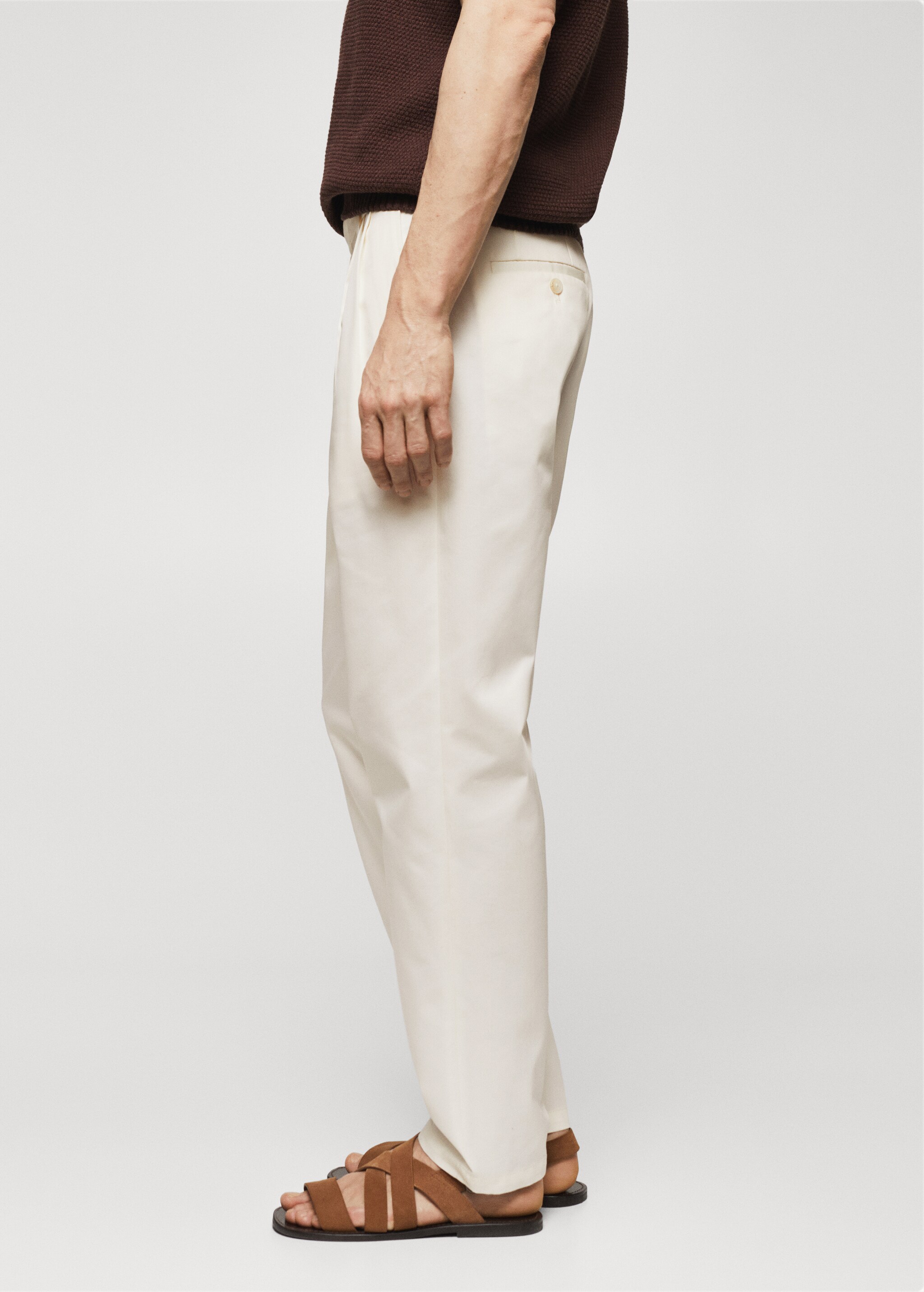 Cotton pleated trousers - Details of the article 4