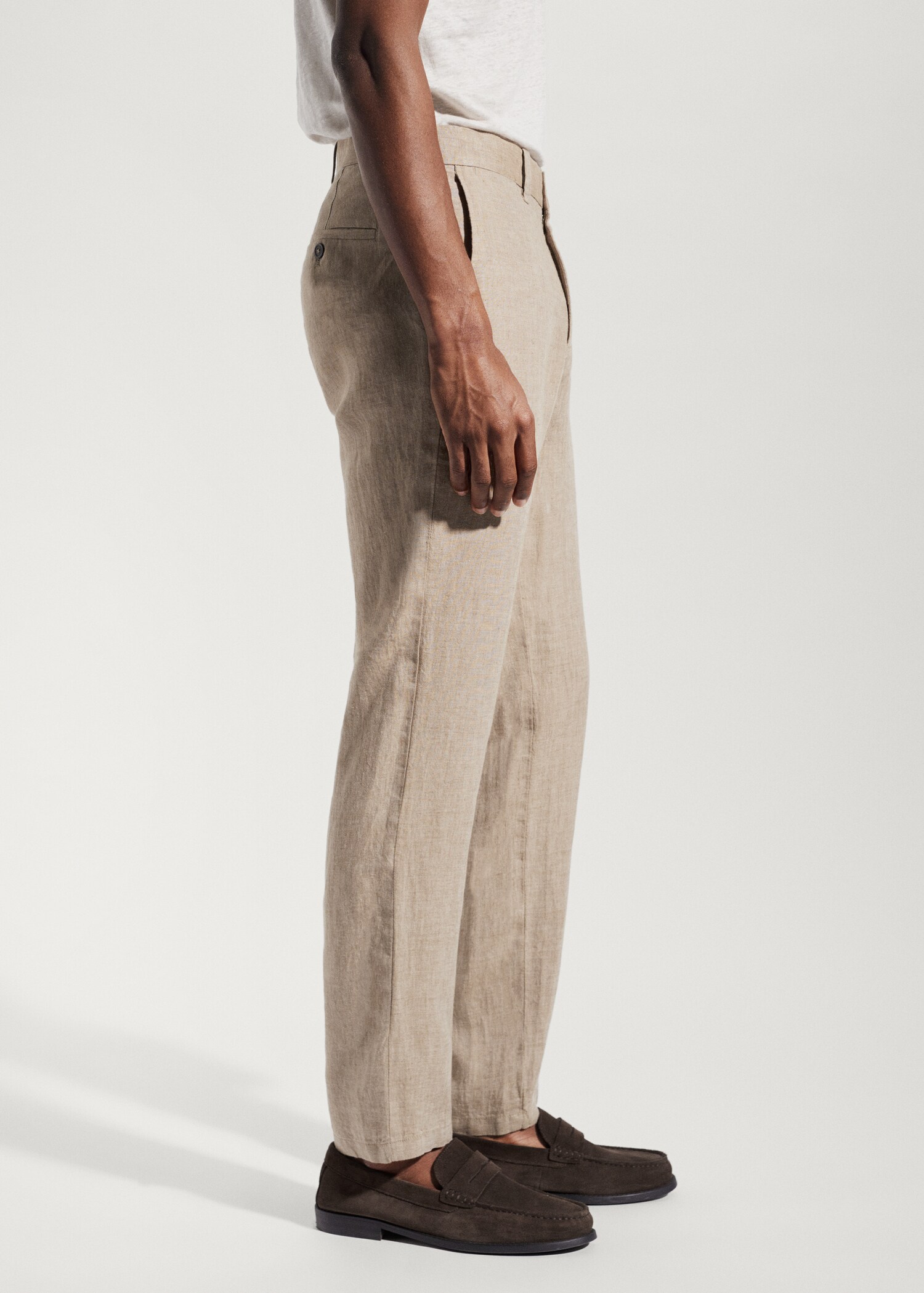 Slim-fit 100% linen trousers - Details of the article 1