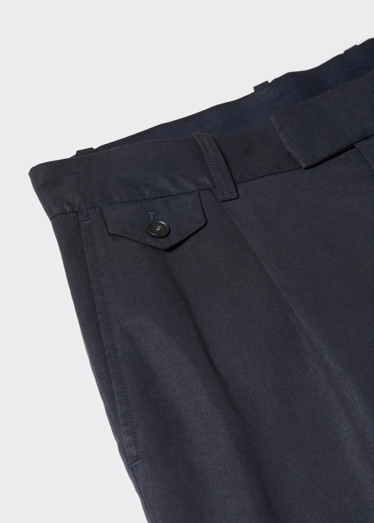 Tapered-fit pleated pants - Details of the article 8