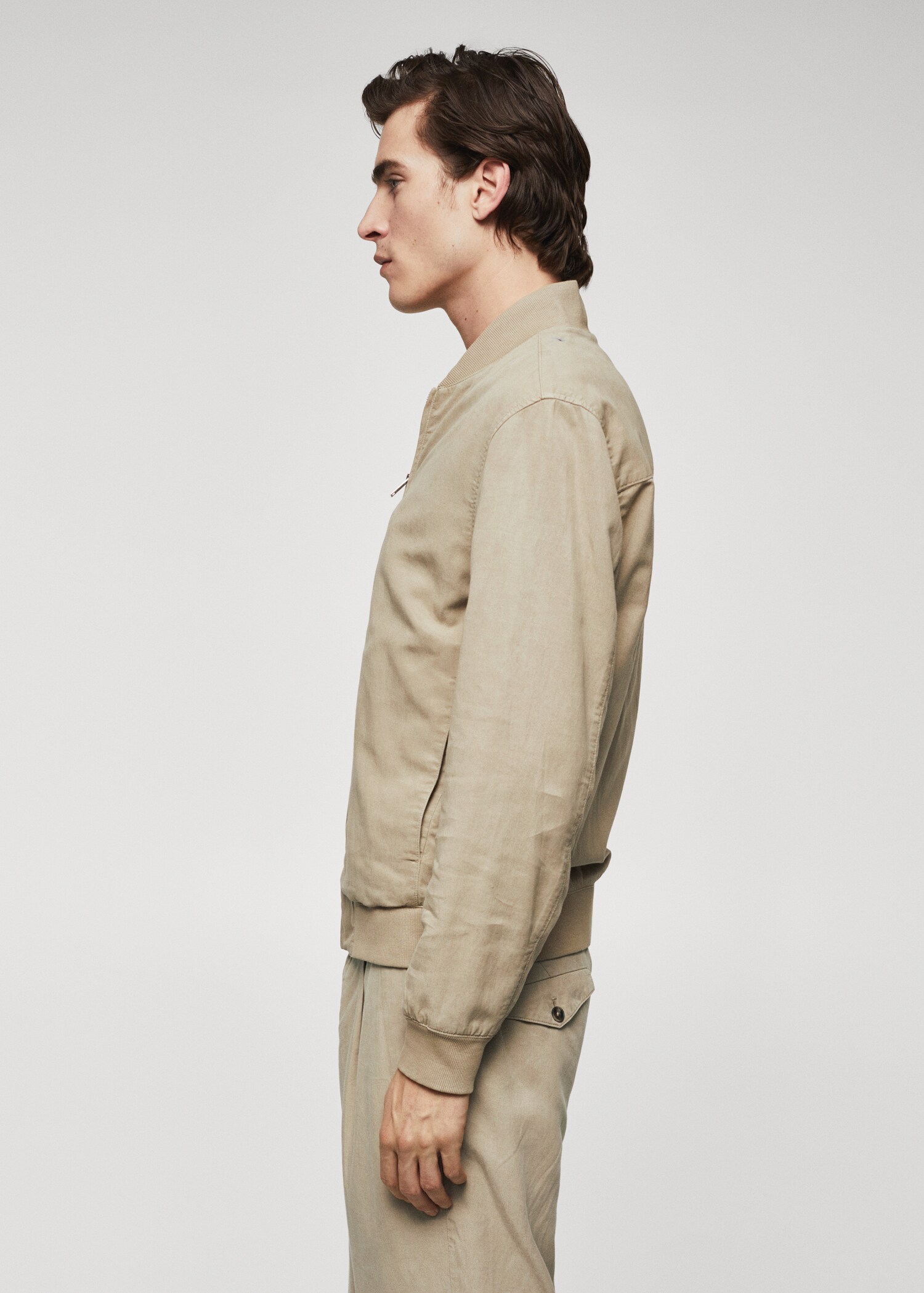 Lightweight linen cotton bomber jacket - Details of the article 2