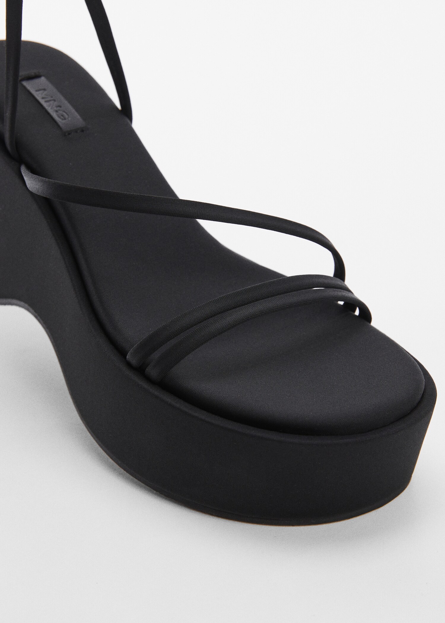 Platform strap sandals - Details of the article 1