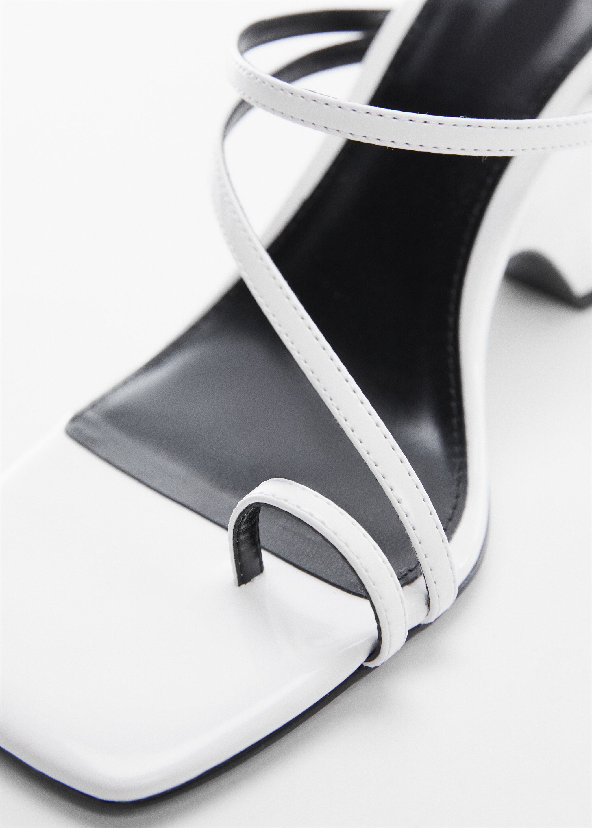 Asymmetrical heeled sandals - Details of the article 1