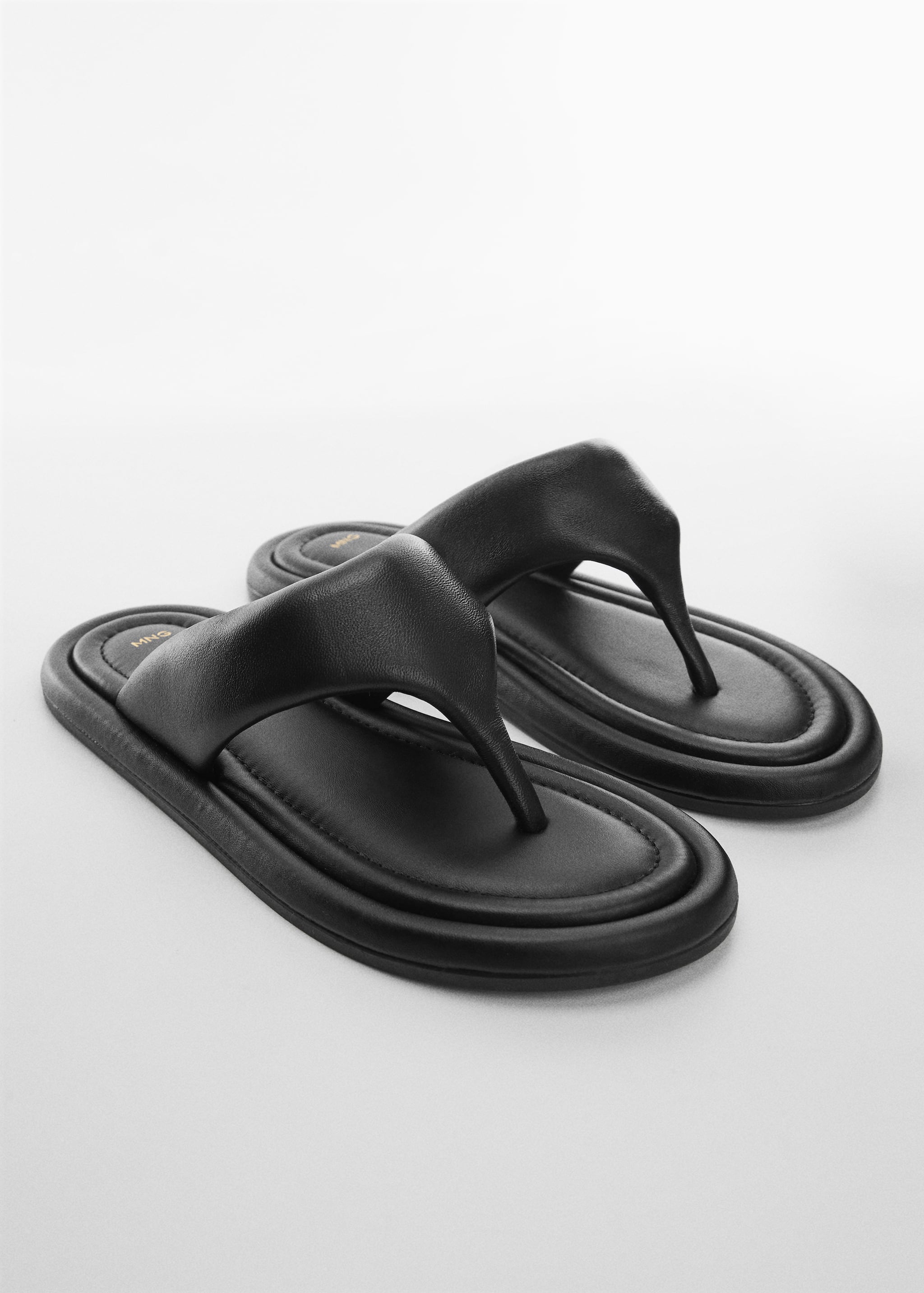 Leather sandals with straps - Medium plane