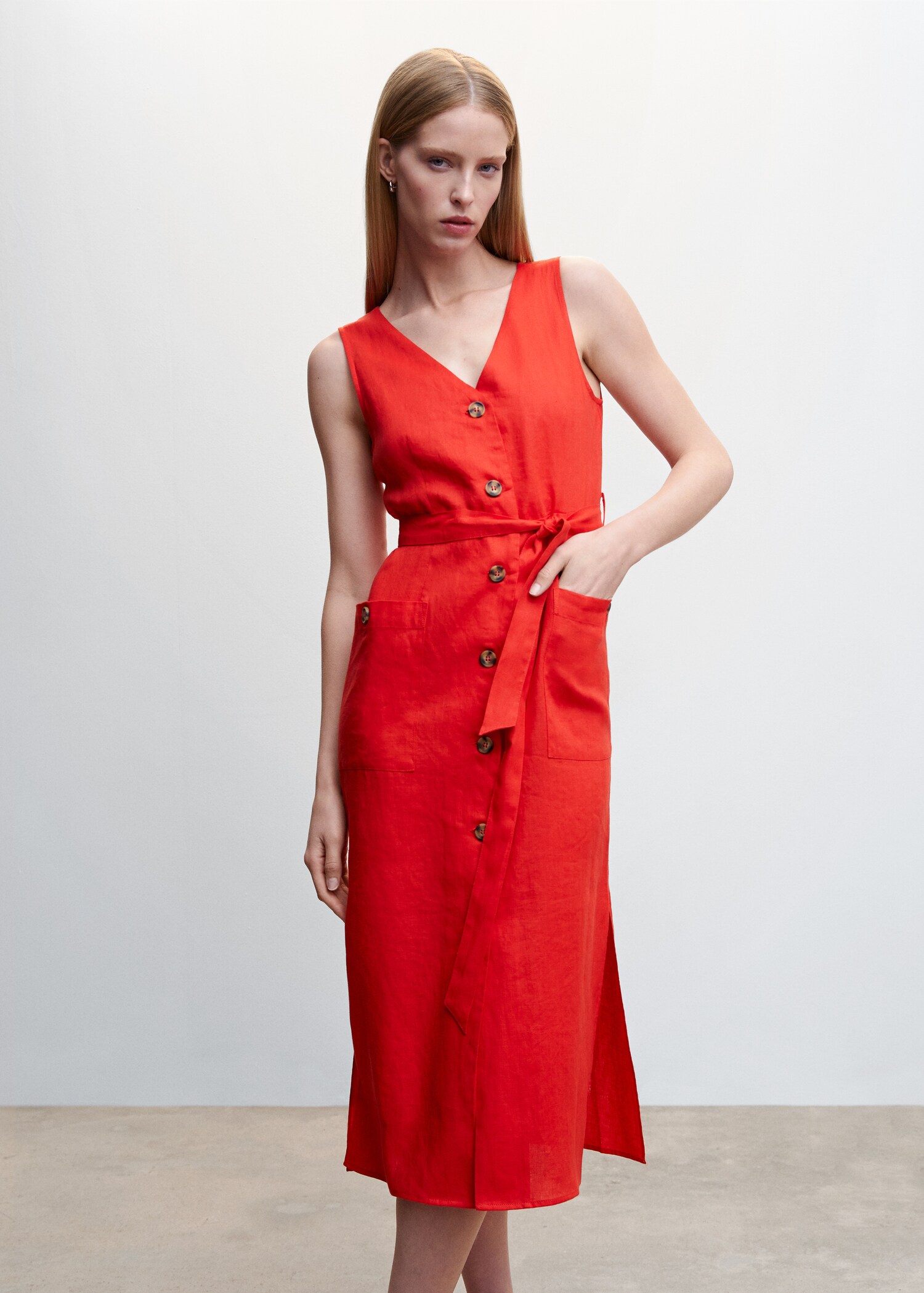 Vestido camisero 100% lino - Plano medio
