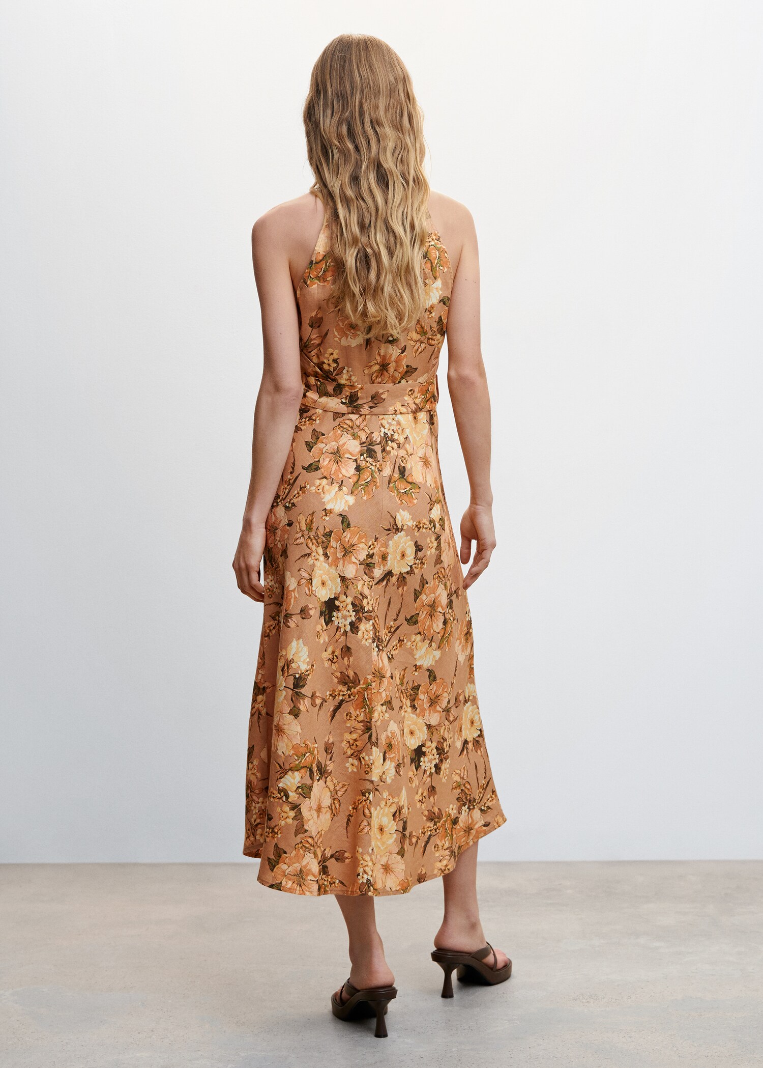 Vestido de linho às flores - Verso do artigo