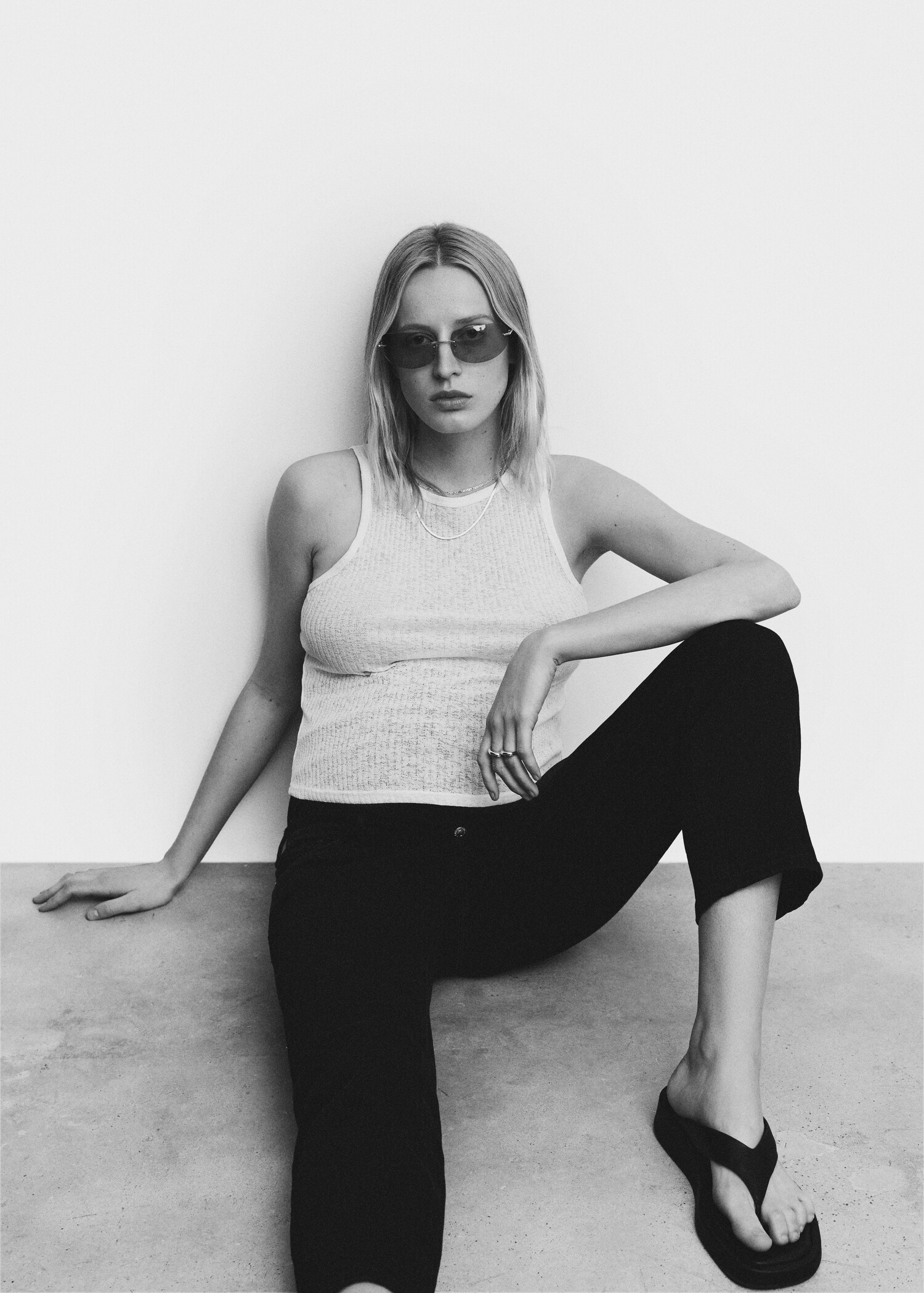 Maternity Straight Jeans - Details of the article 2