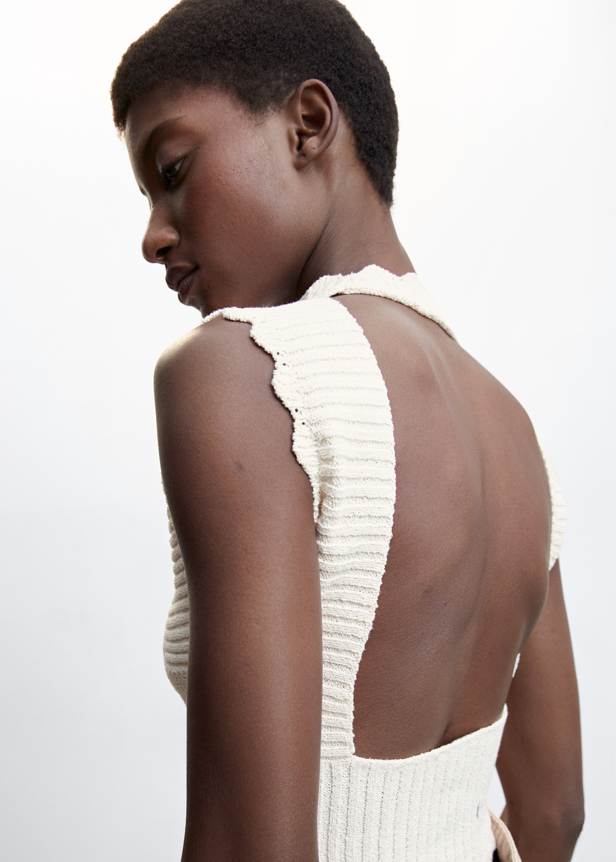 Open back knitted top - Details of the article 1
