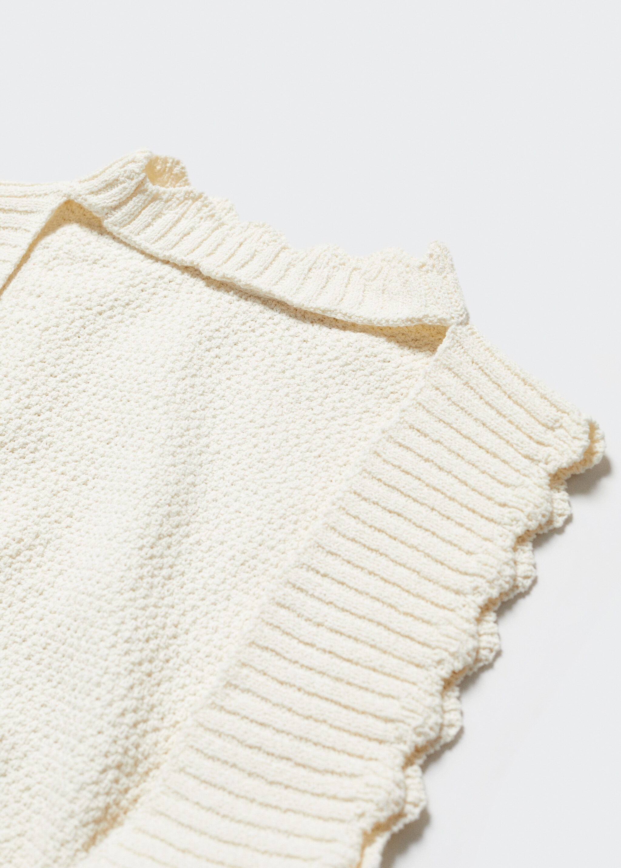 Open back knitted top - Details of the article 8