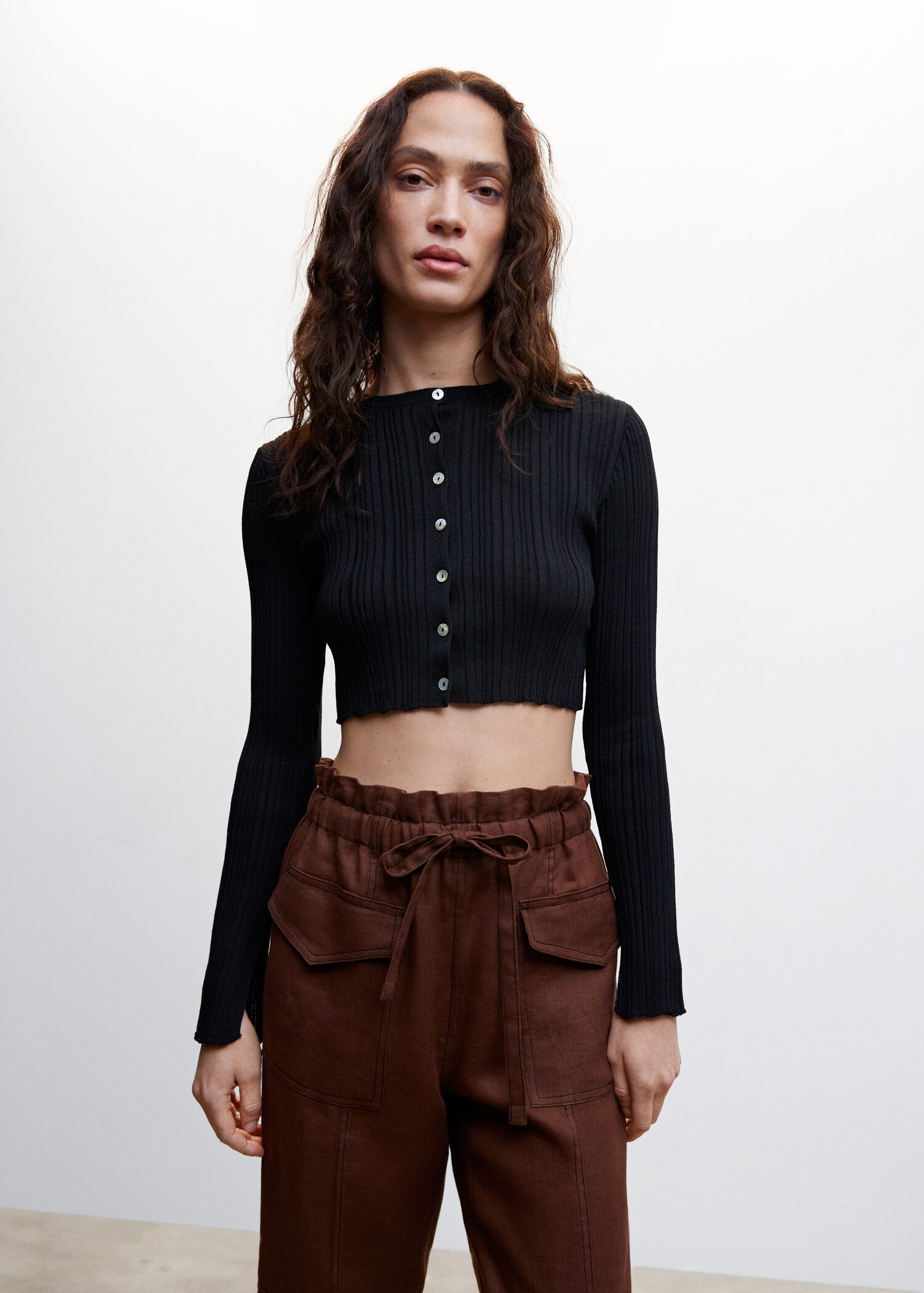 Linen cargo trousers - Details of the article 1
