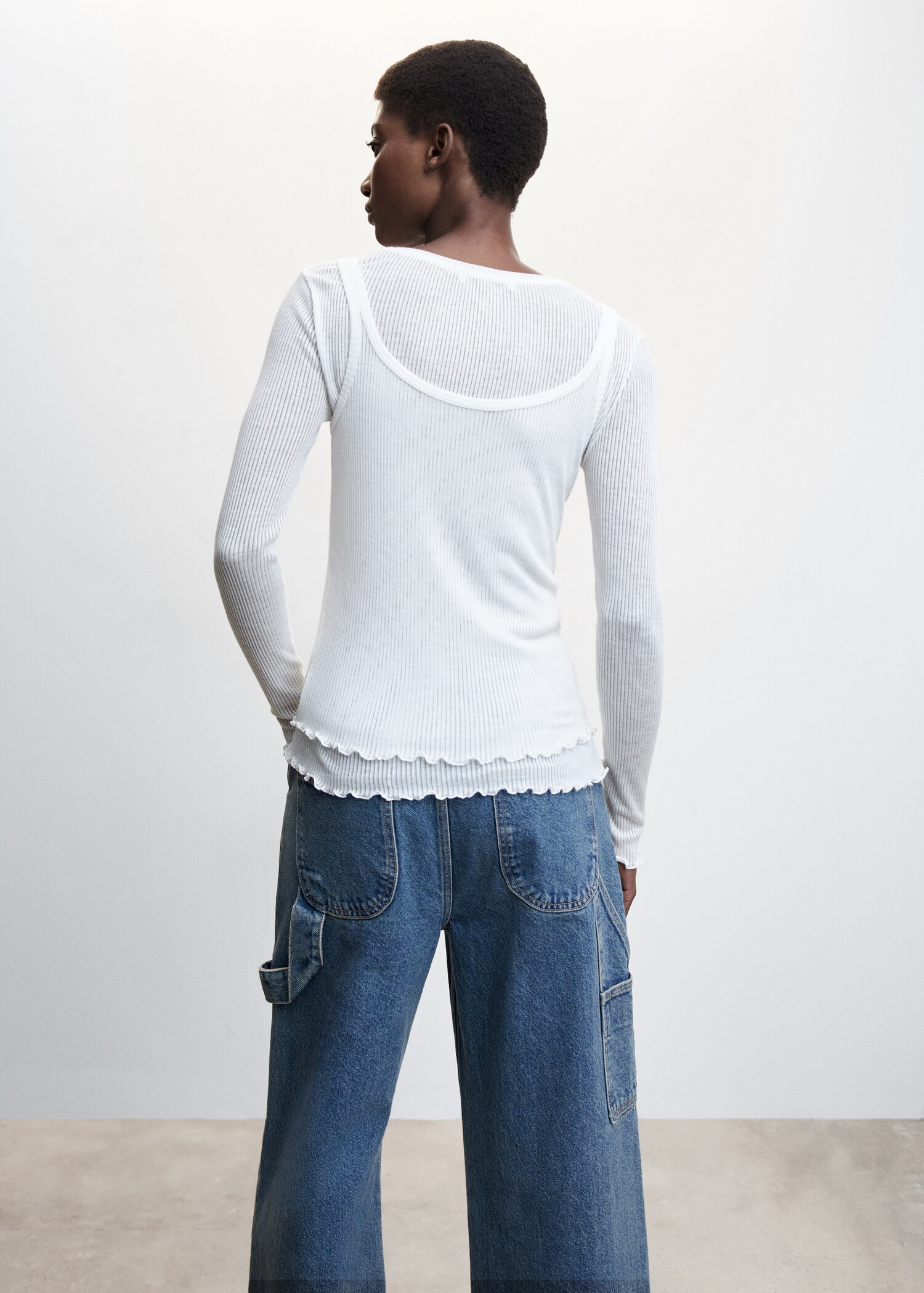 Combined t-shirt top - Reverse of the article