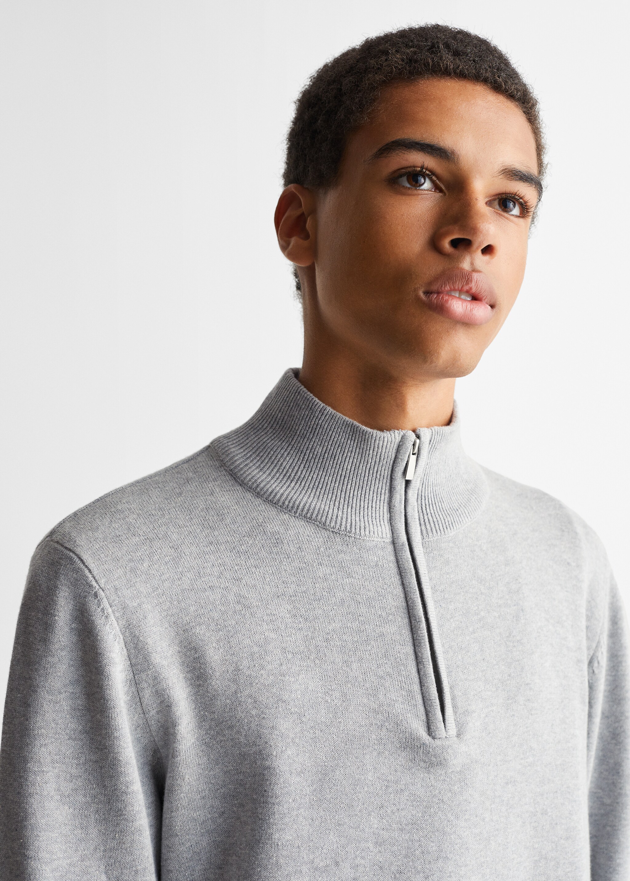 Zipped high collar sweater - Details of the article 1