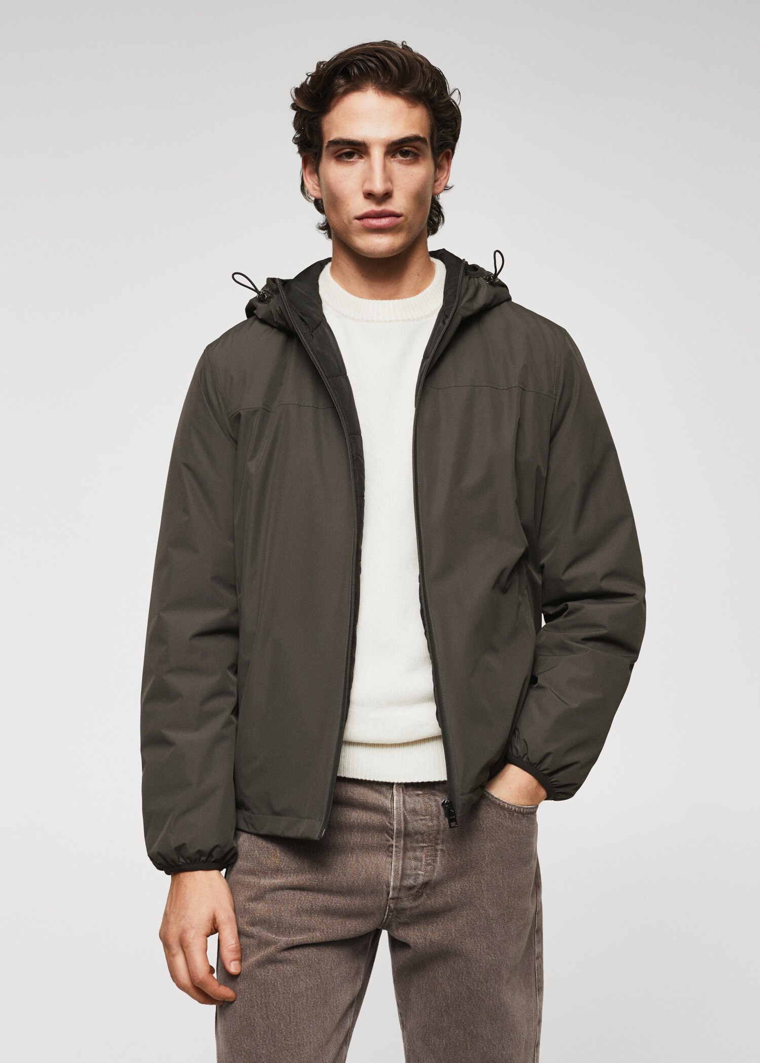 Jaqueta impermeable caputxa - Pla mig