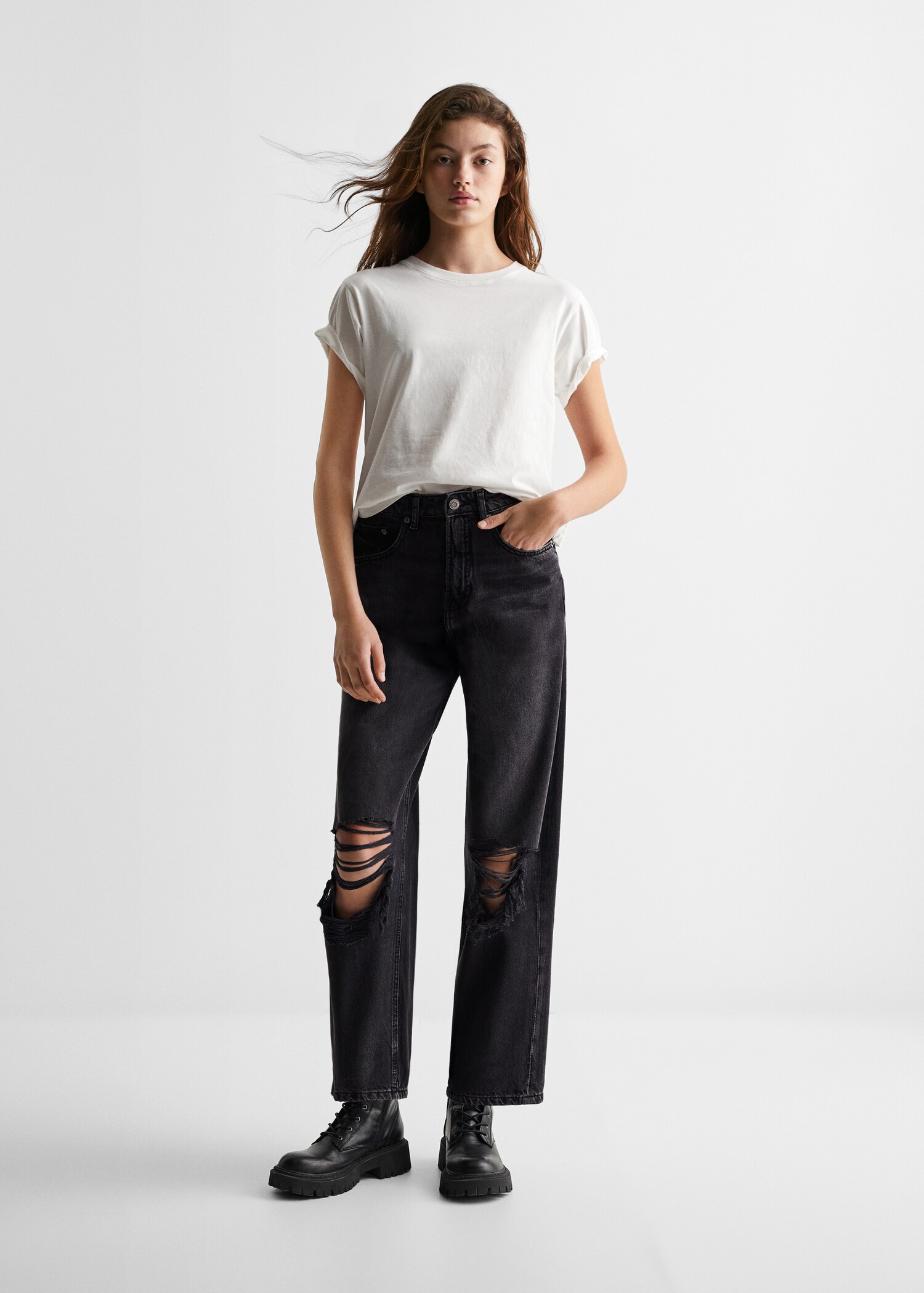 Ripped straight jeans - Details of the article 1