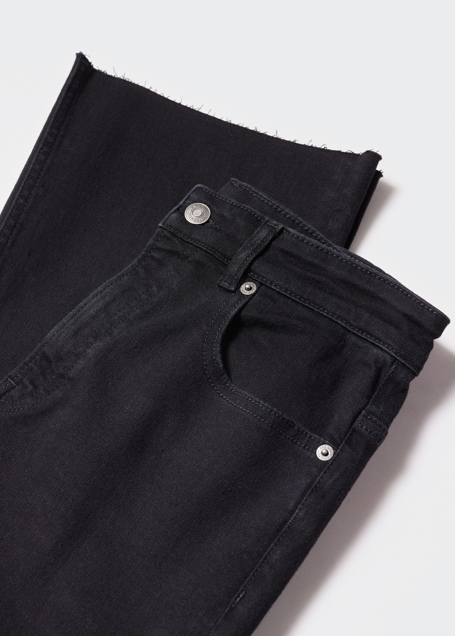 Ripped straight jeans - Details of the article 8