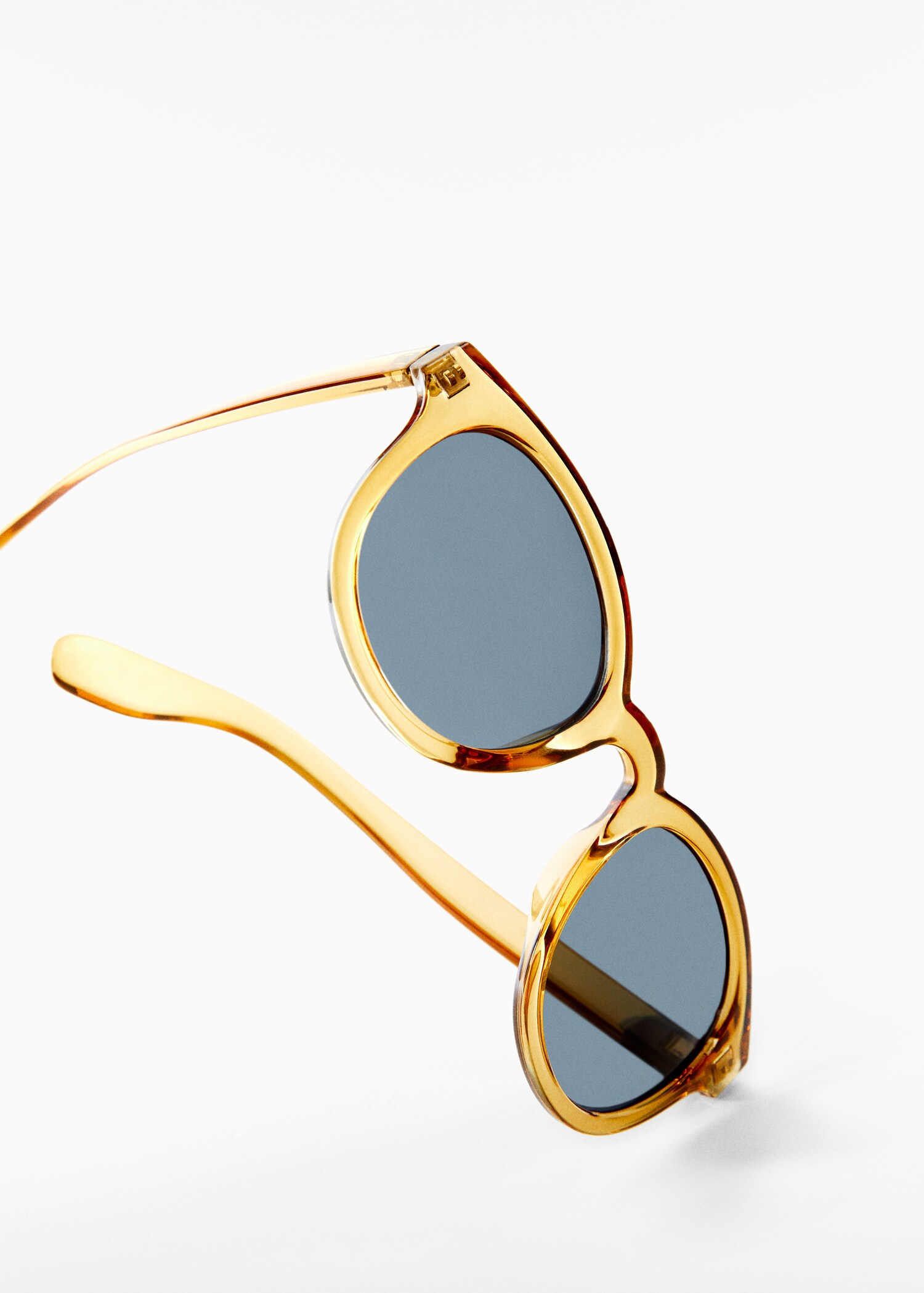 Resin frame sunglasses - Details of the article 5