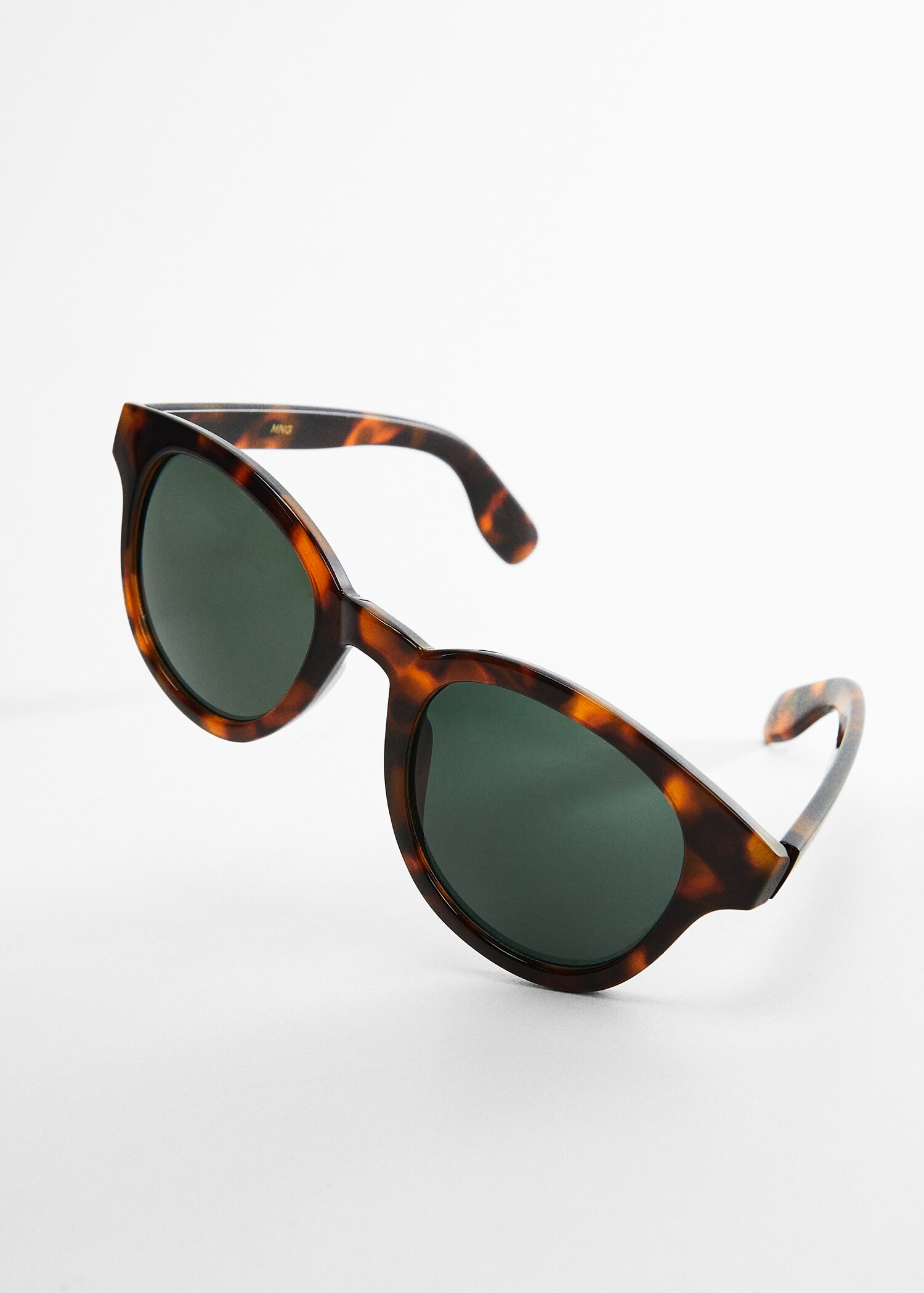 Resin frame sunglasses - Details of the article 5