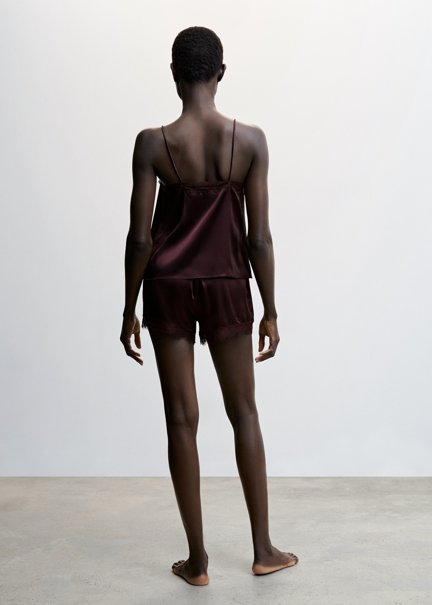 Satin lace shorts - Reverse of the article