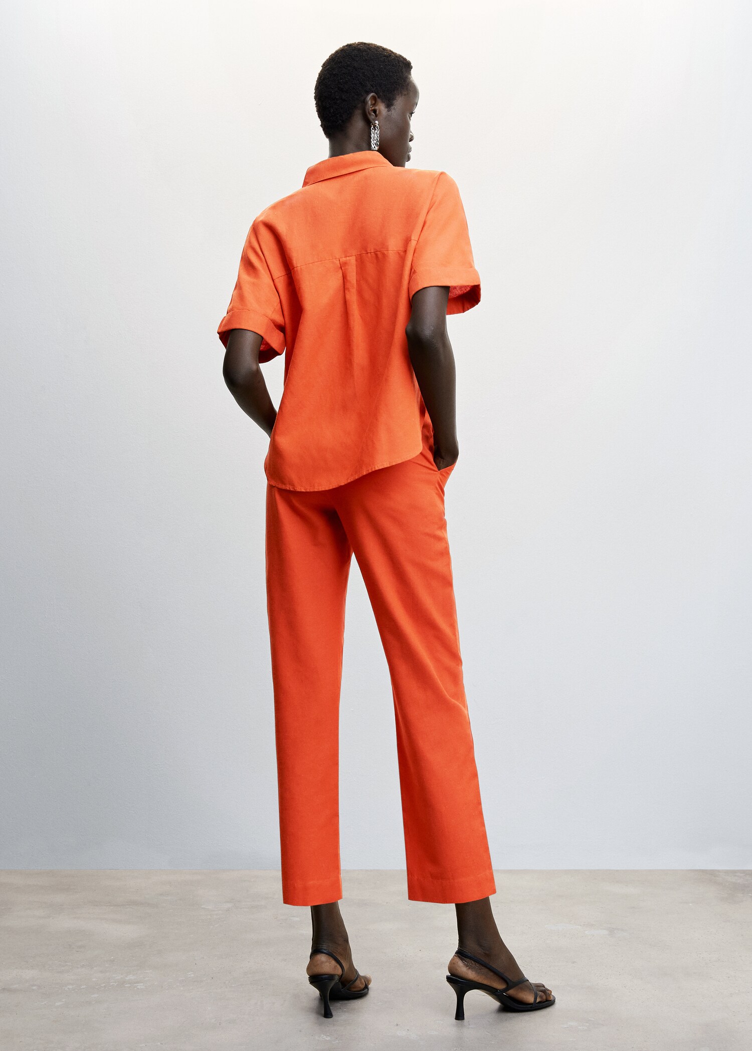 Straight linen-blend trousers - Reverse of the article