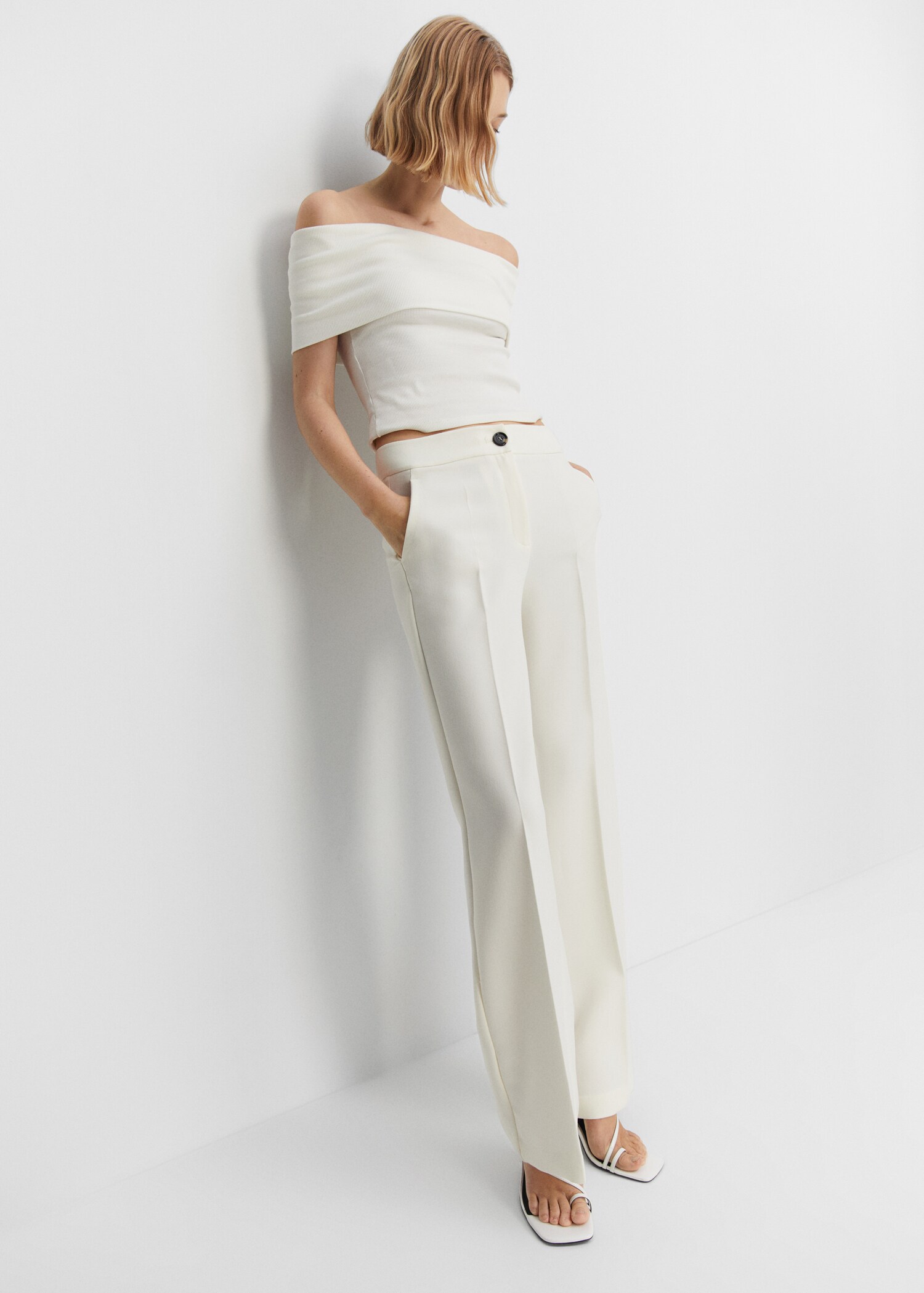 Flowy palazzo pants - Details of the article 2