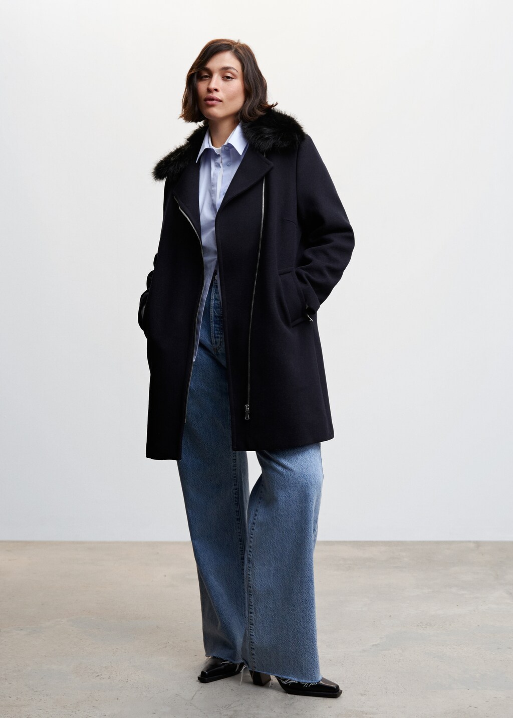 Detachable faux fur trim on sale