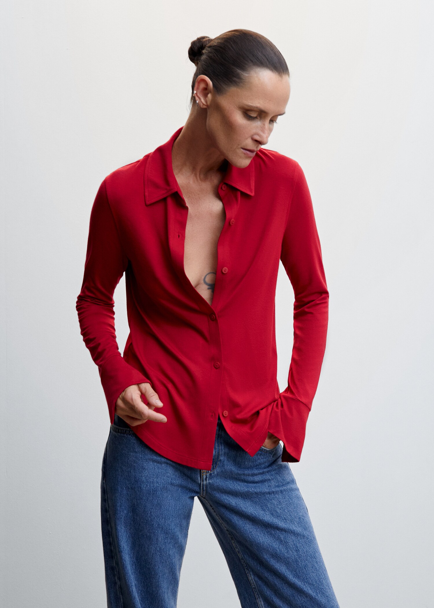 Fließende Bluse mit Knöpfen - Detail des Artikels 6