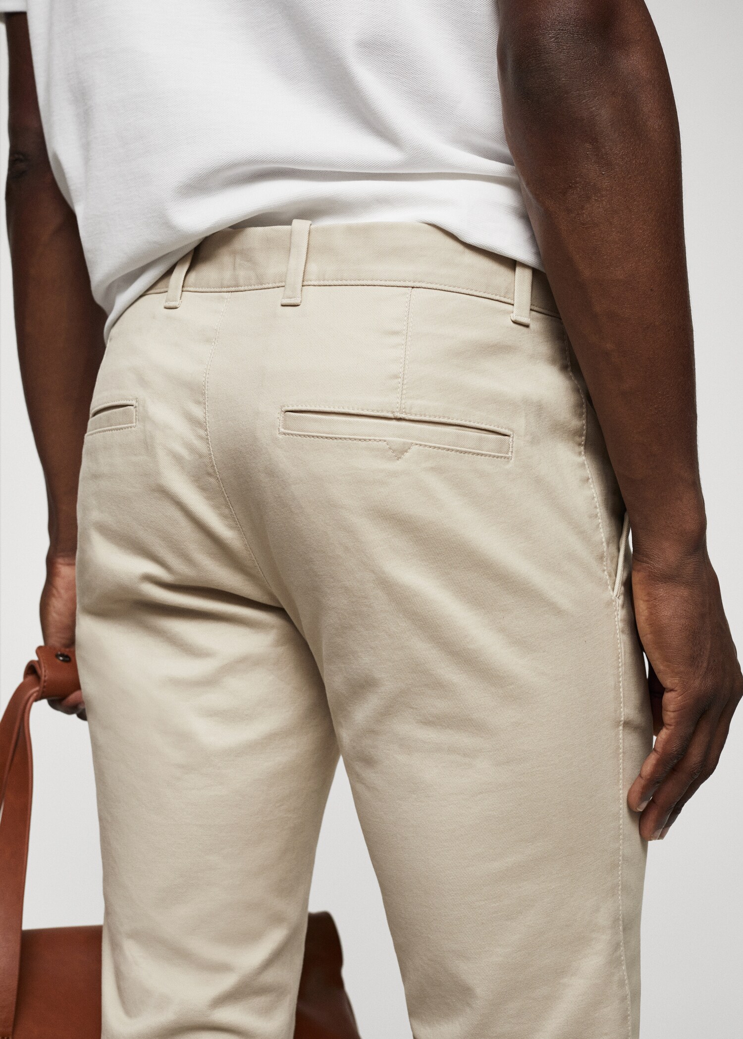 Slim fit serge chino trousers - Details of the article 4