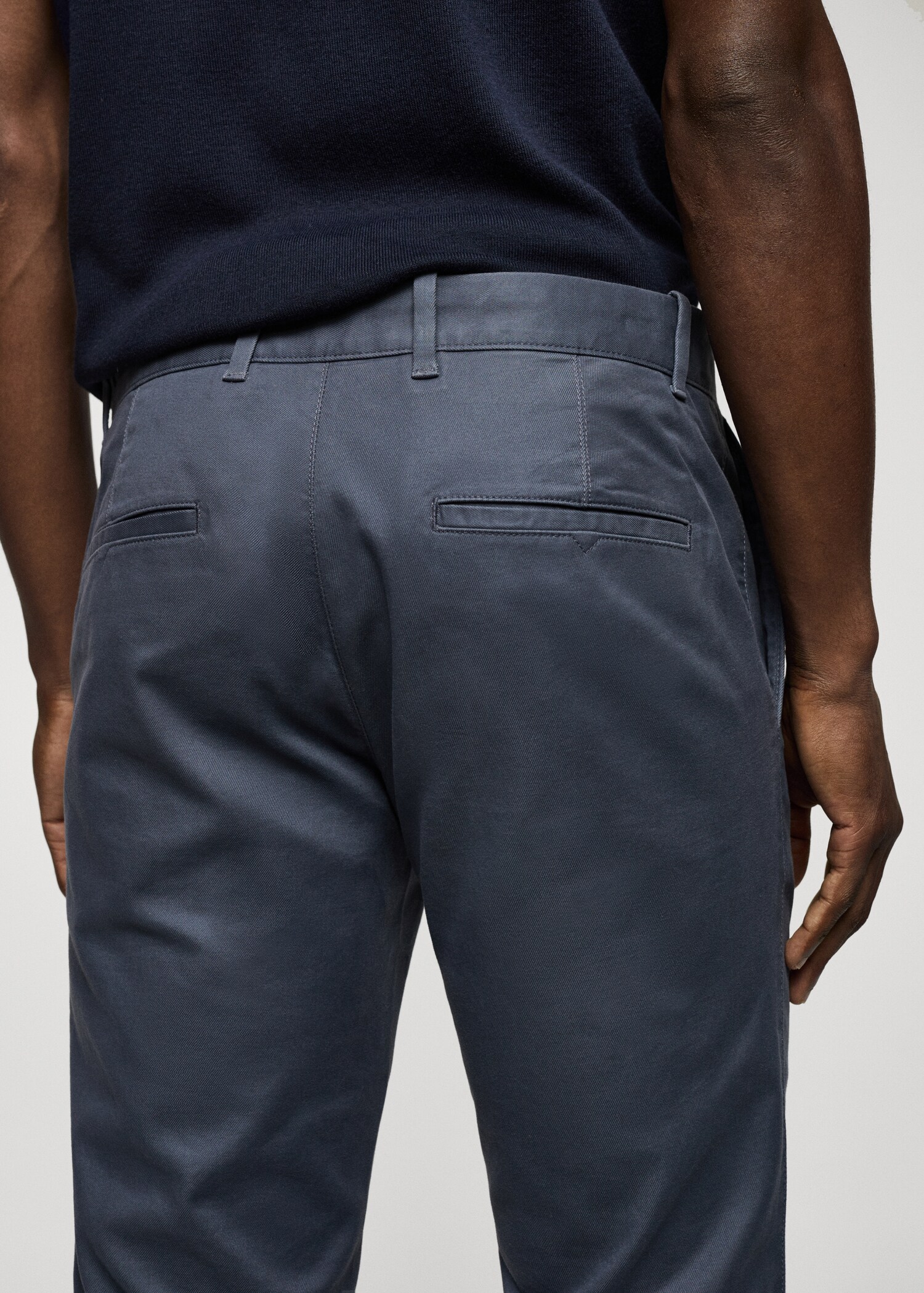 Slim fit serge chino trousers - Details of the article 4