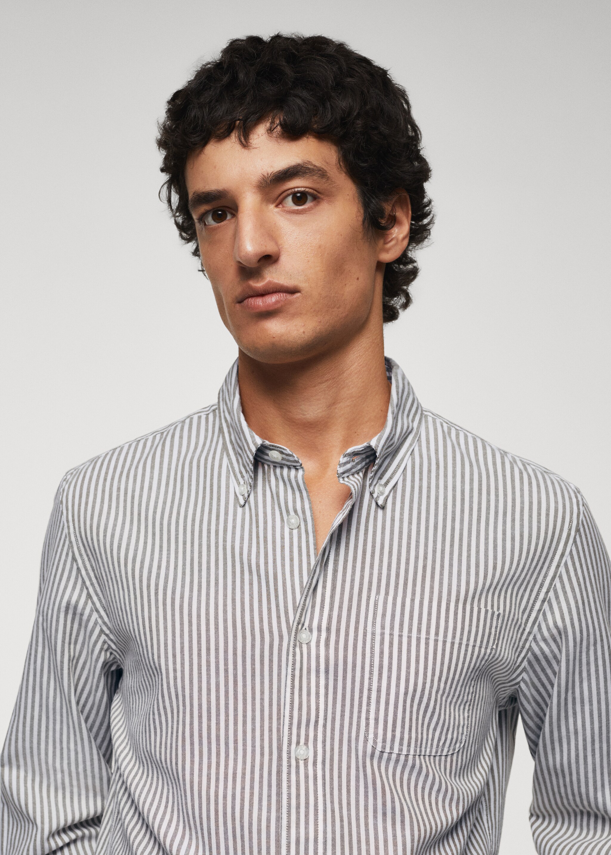 Regular-fit cotton striped shirt - Details of the article 1