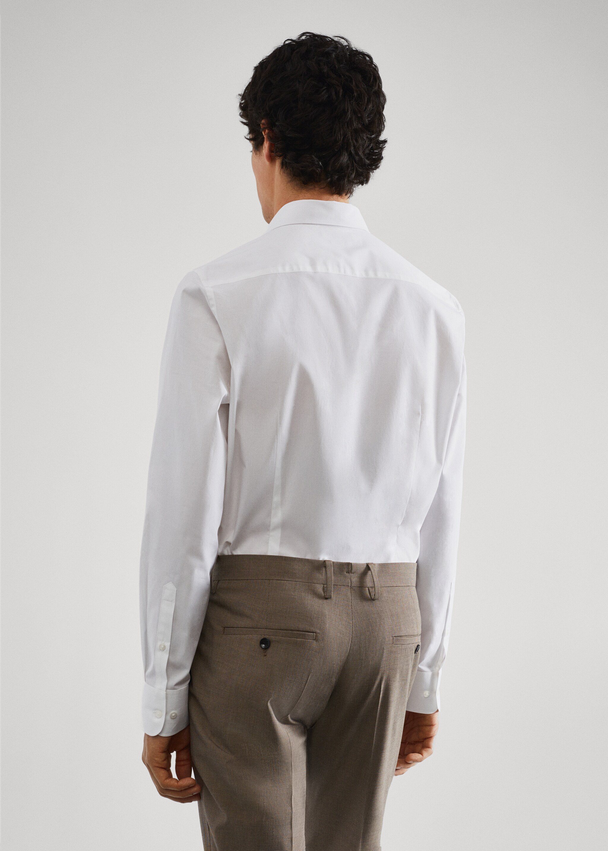 Slim fit stretch cotton suit shirt - Reverse of the article
