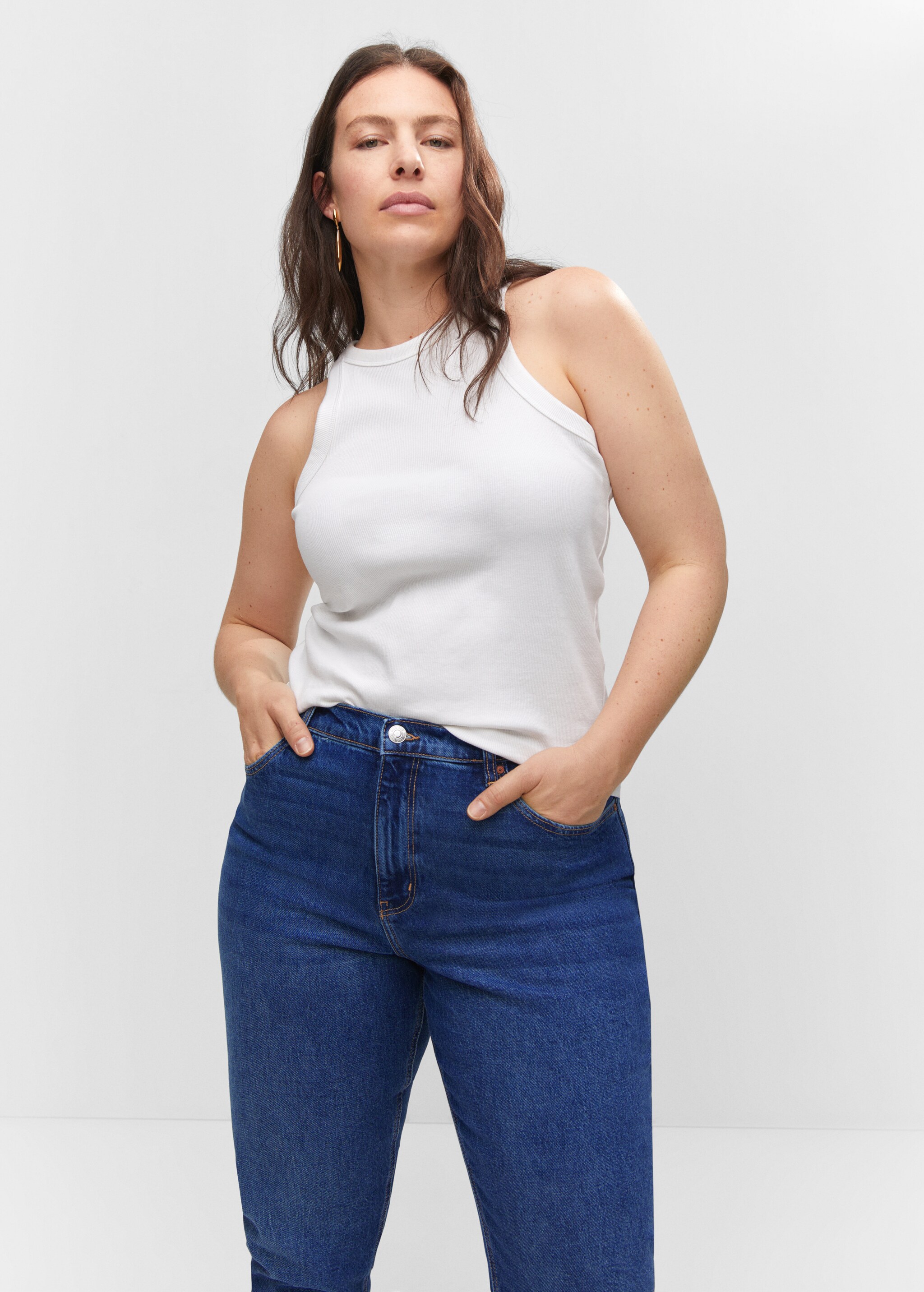 Mom comfort high-rise jeans - Details of the article 5
