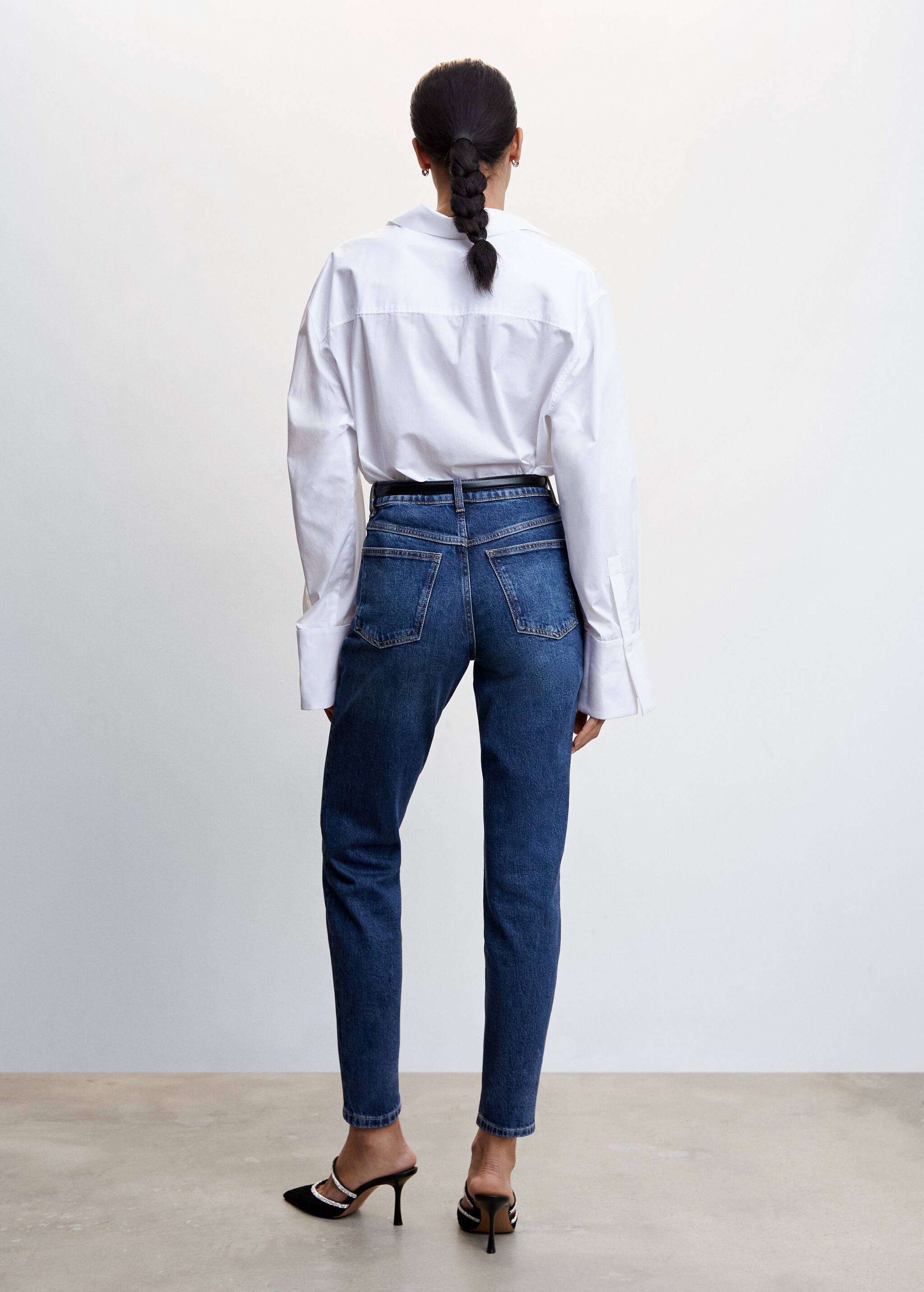 Mom comfort high-rise jeans - Reverse of the article