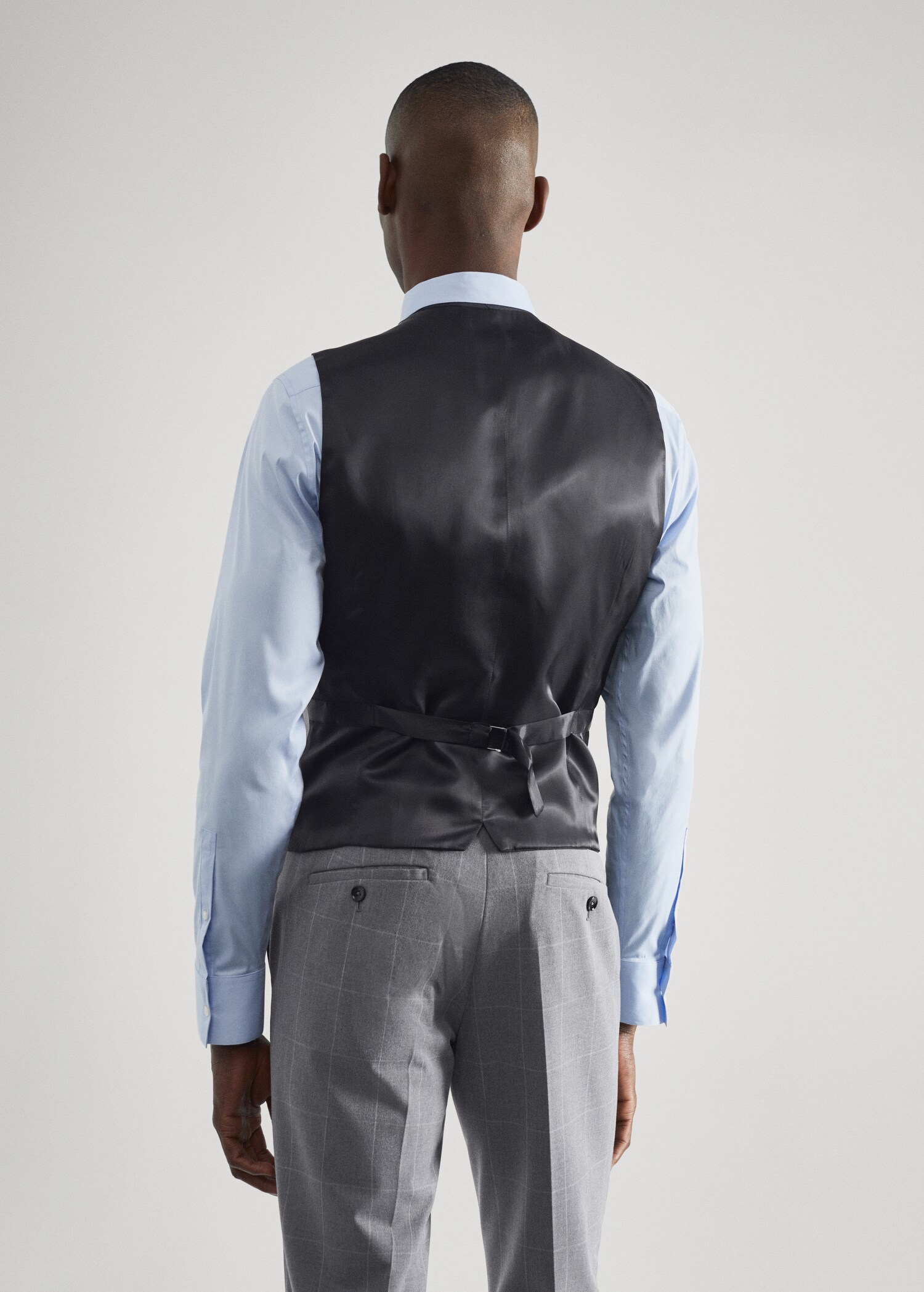 Super slim-fit suit vest - Reverse of the article
