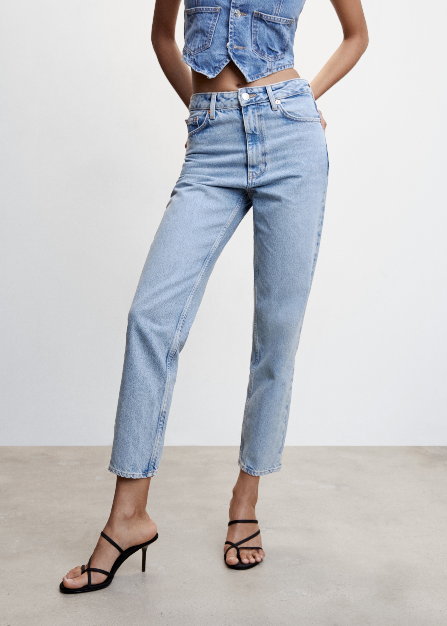 Mom high-waist jeans - Medium plane