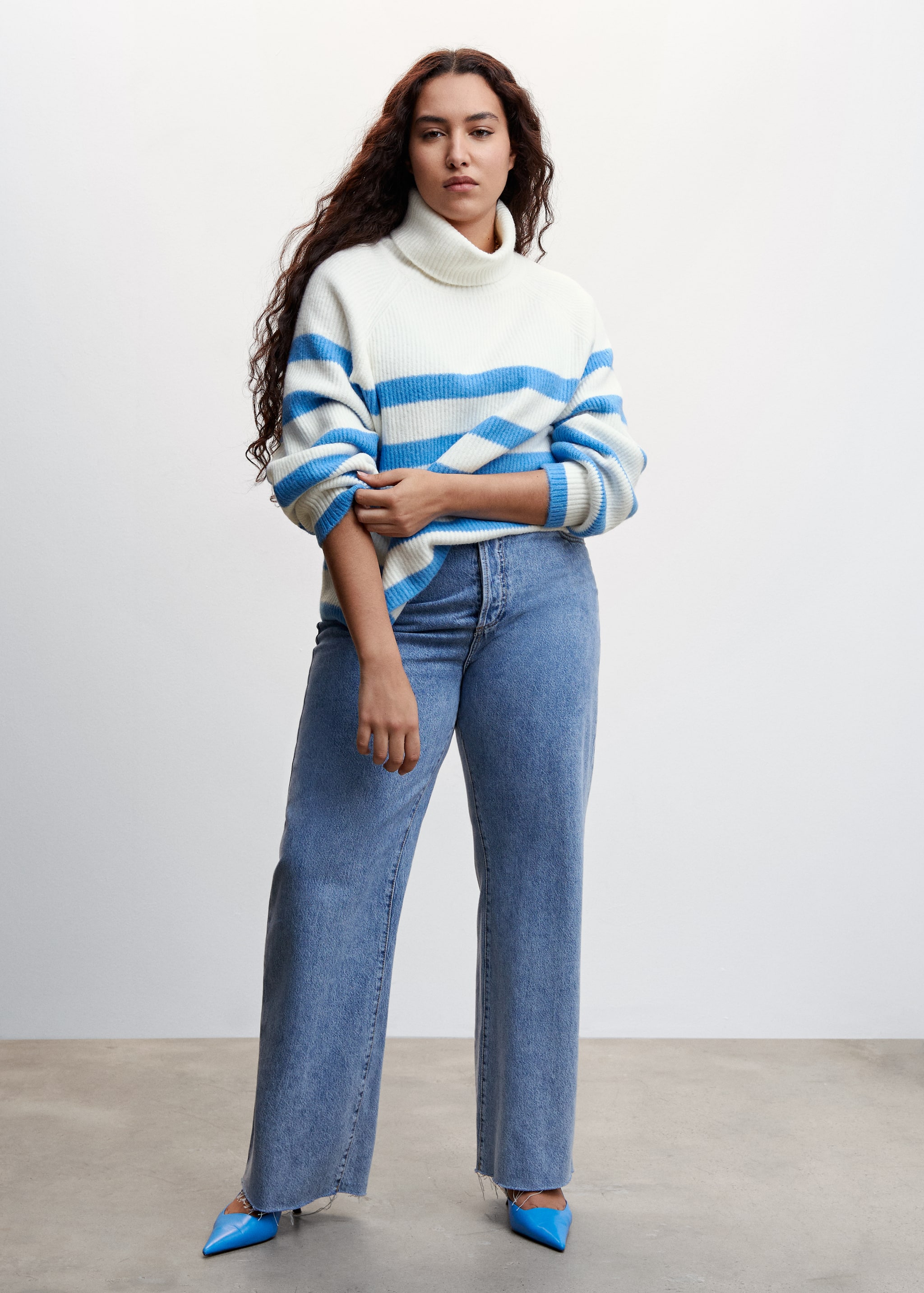 Striped turtleneck sweater - Details of the article 3